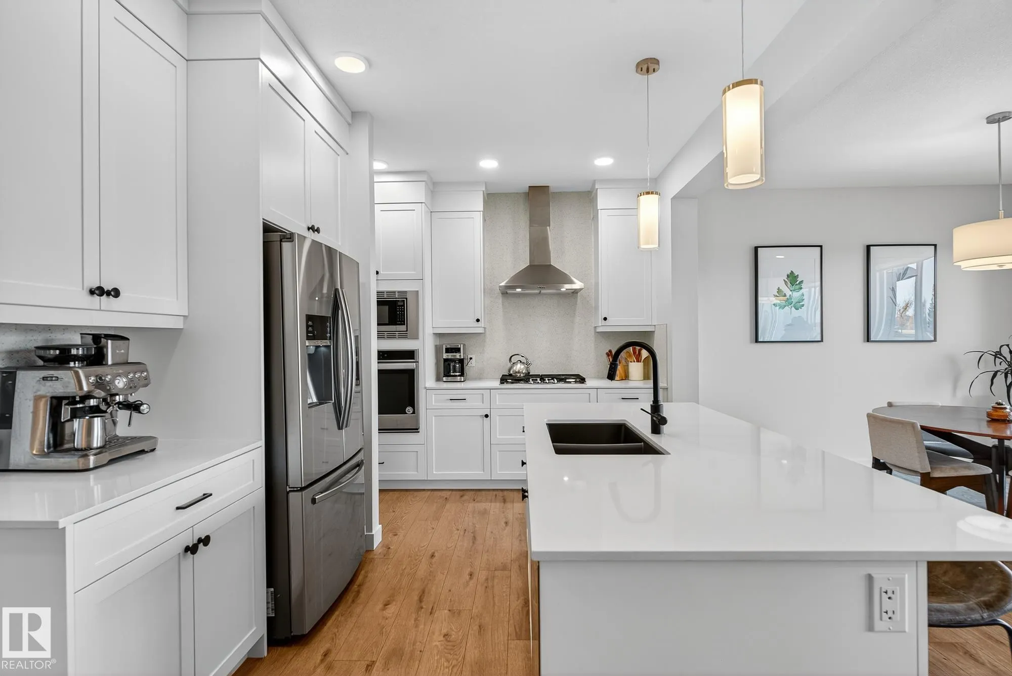 1467 GOODSPEED Lane