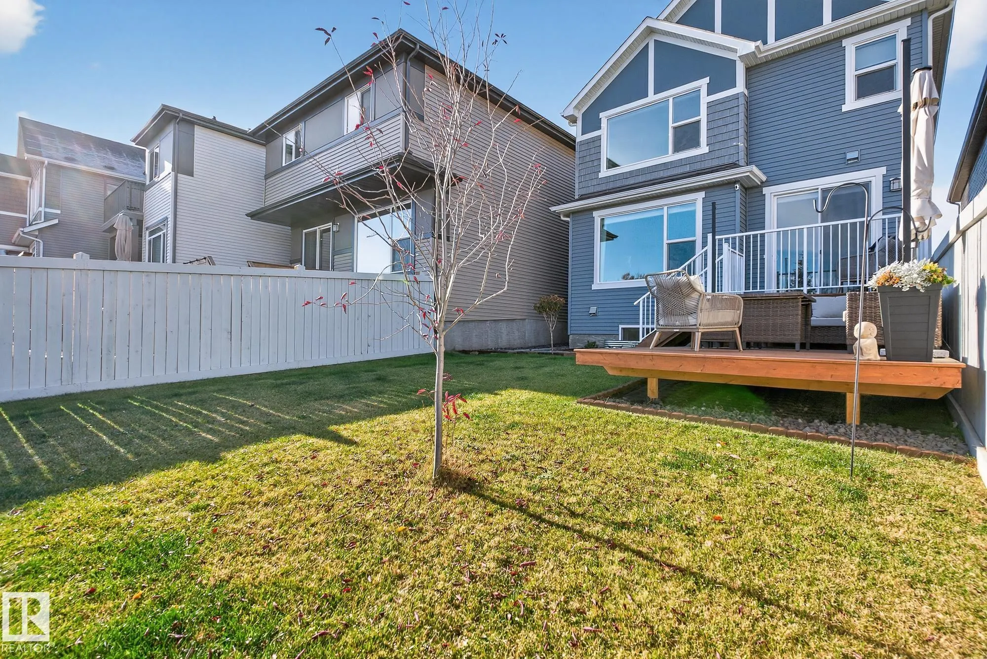 1467 GOODSPEED Lane