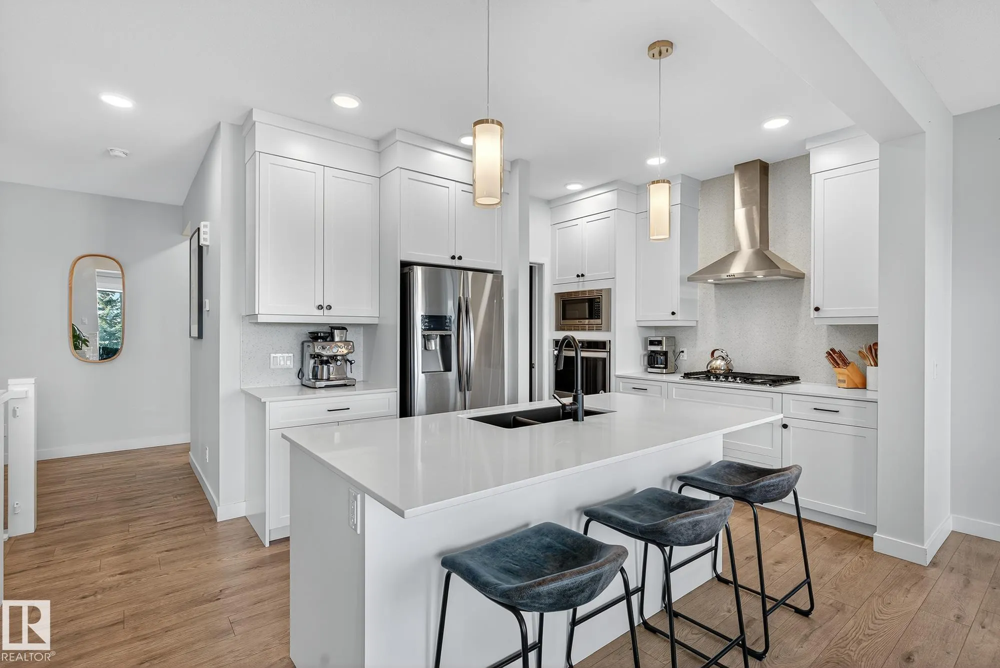 1467 GOODSPEED Lane