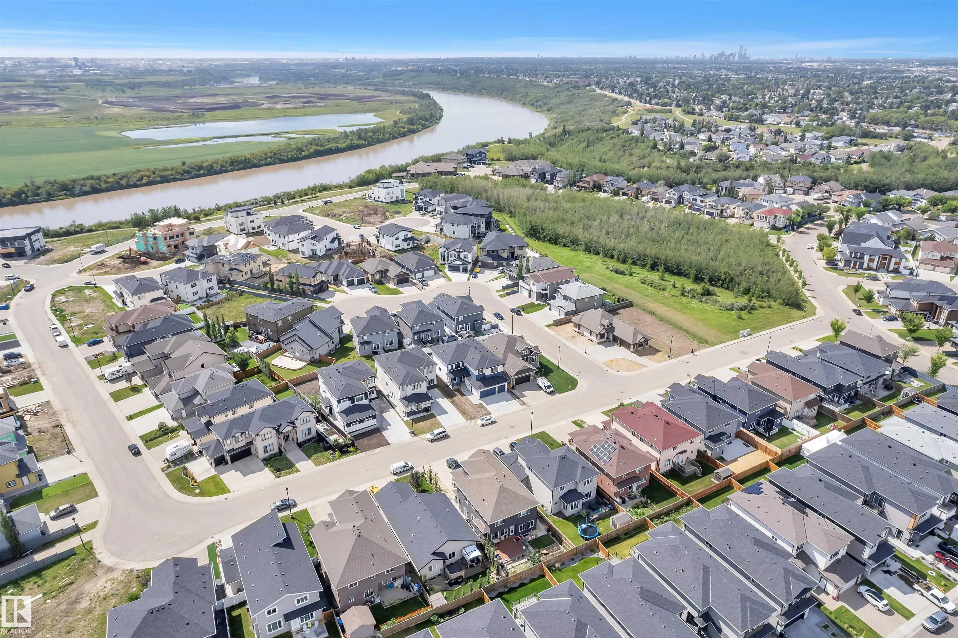 619 FRASER VISTA Vista
