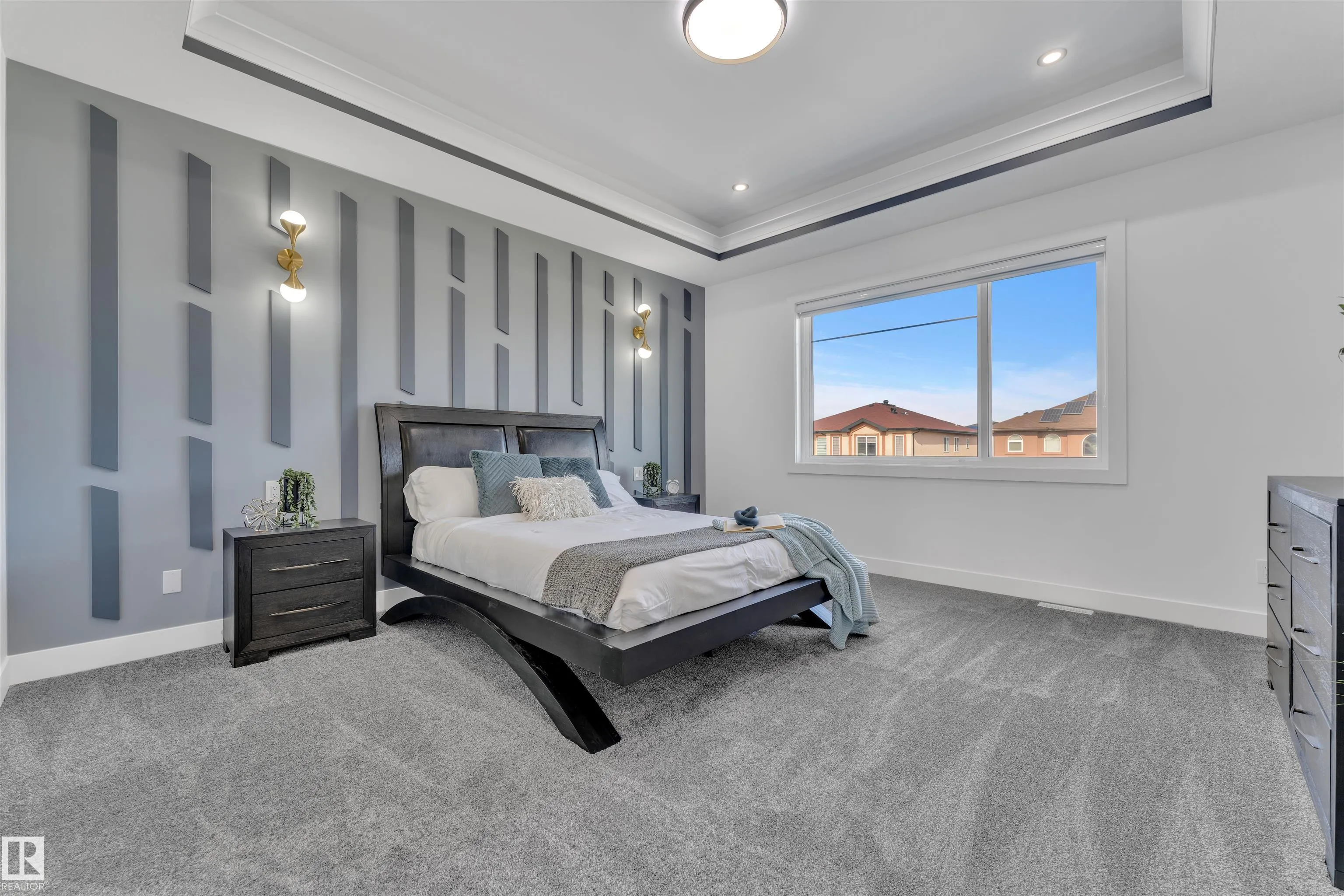 619 FRASER VISTA Vista