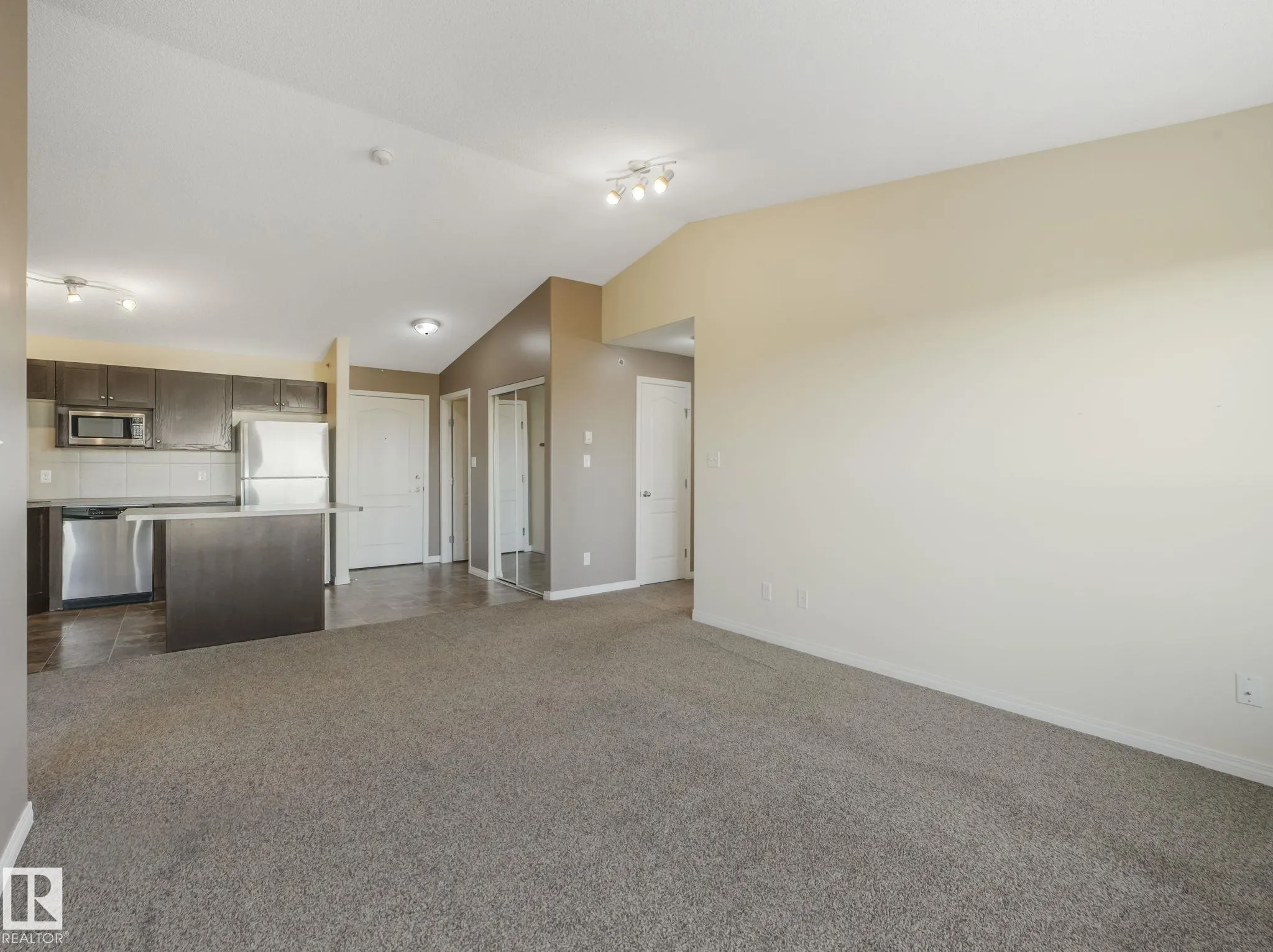 1520 Hammond Gate