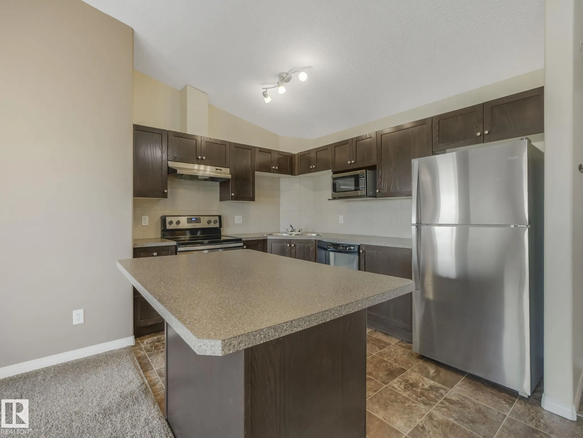 1520 Hammond Gate