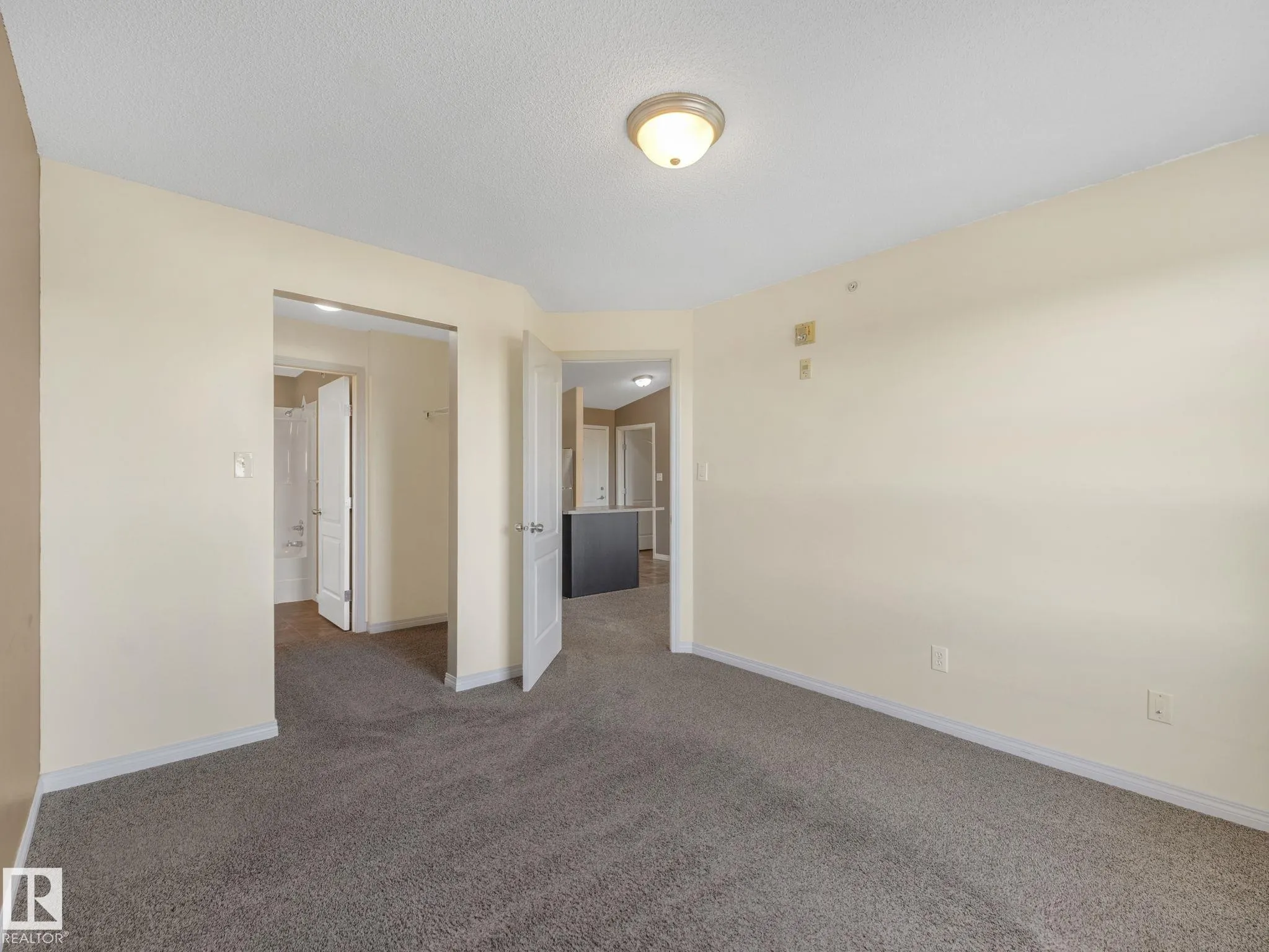 1520 Hammond Gate