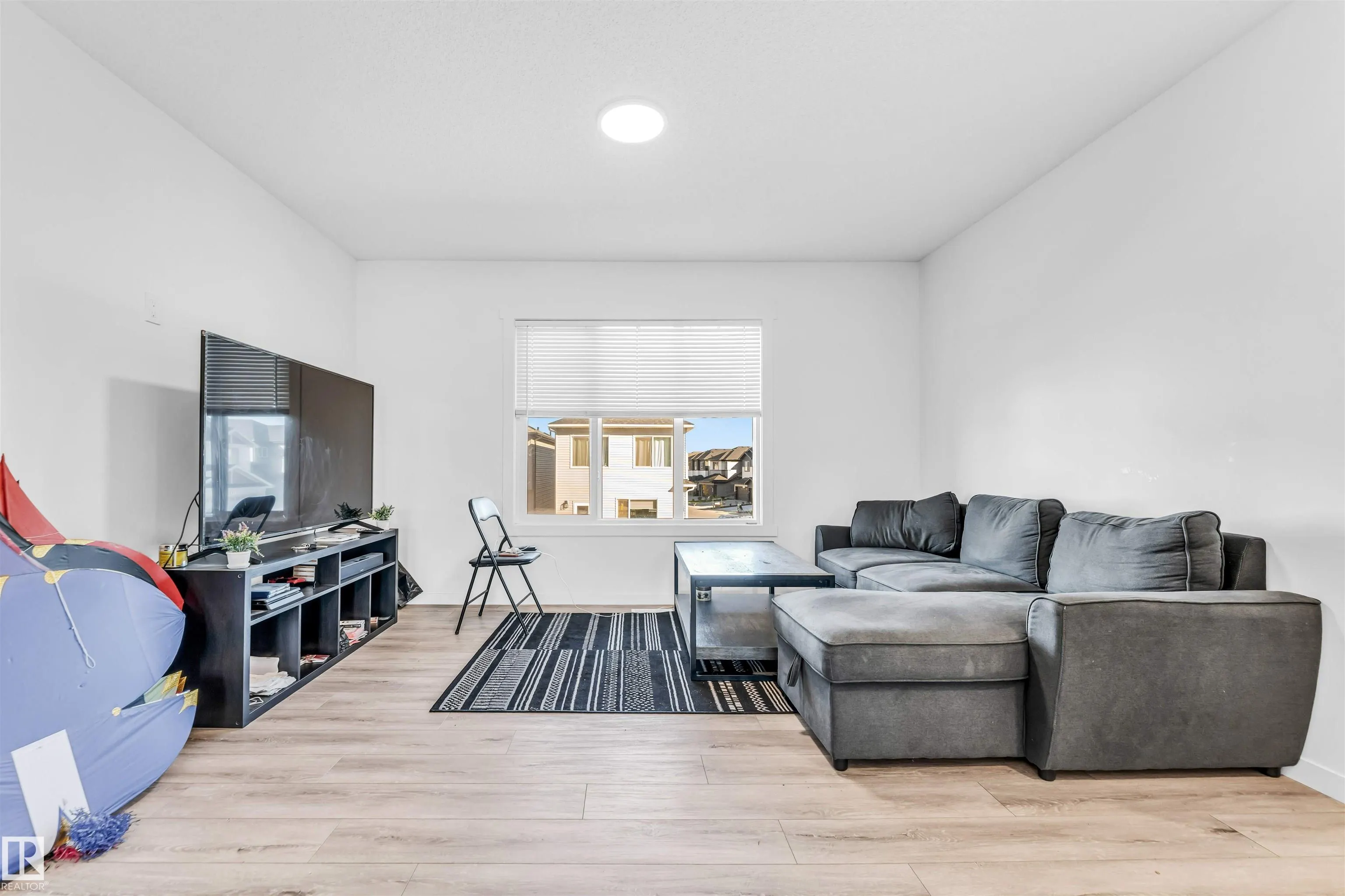 1106 ASTER Boulevard