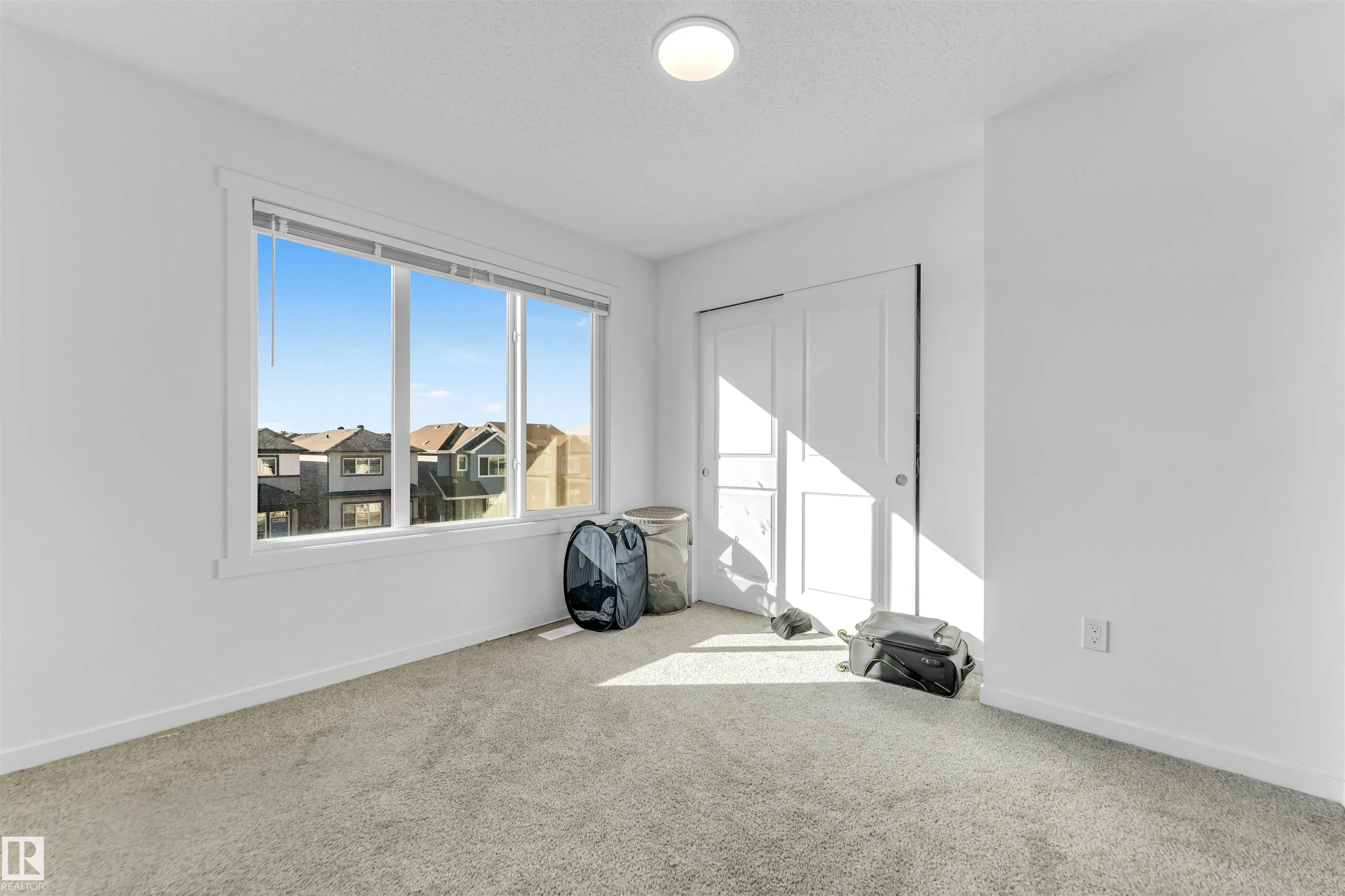 1106 ASTER Boulevard