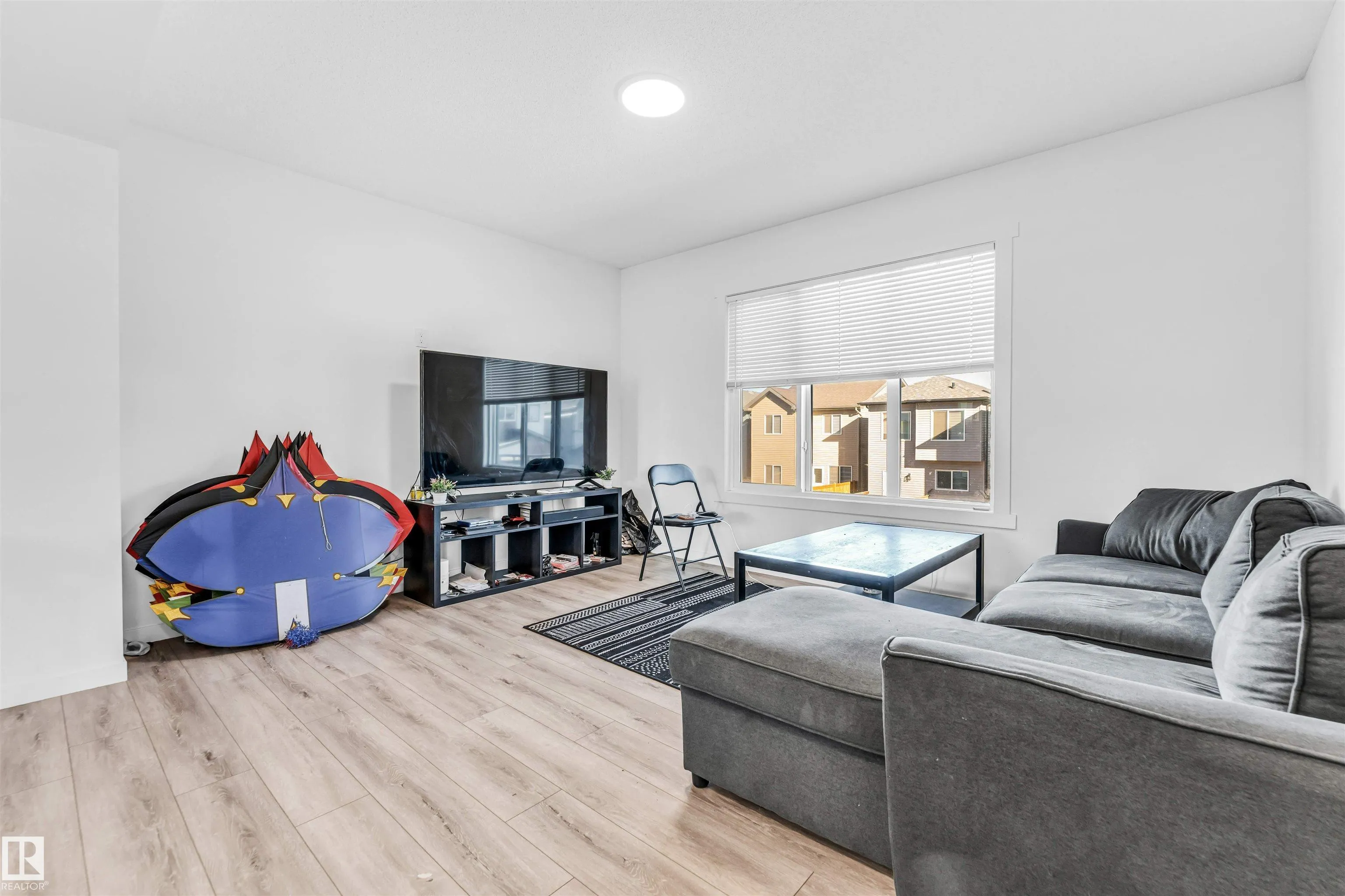 1106 ASTER Boulevard