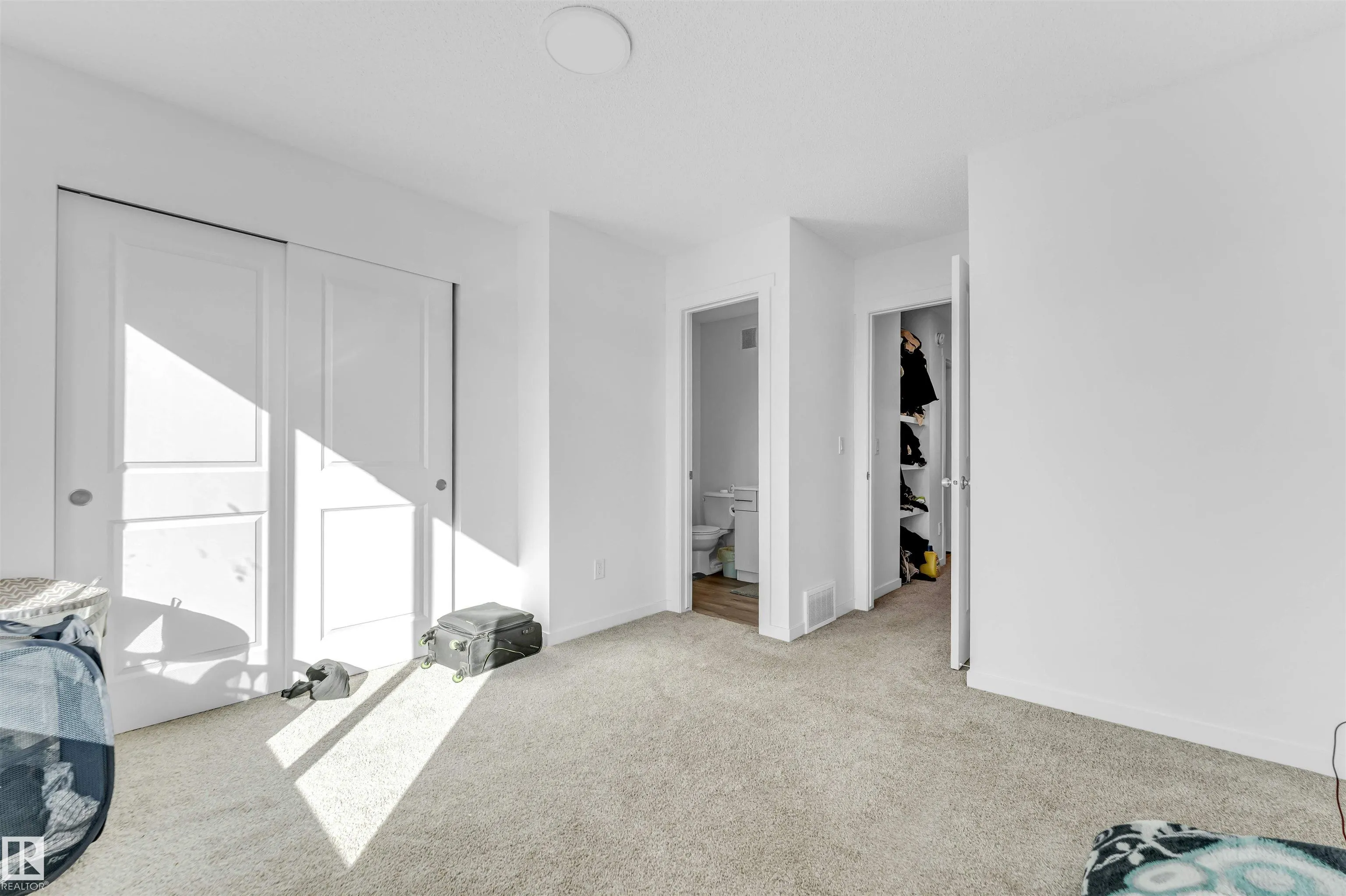 1106 ASTER Boulevard