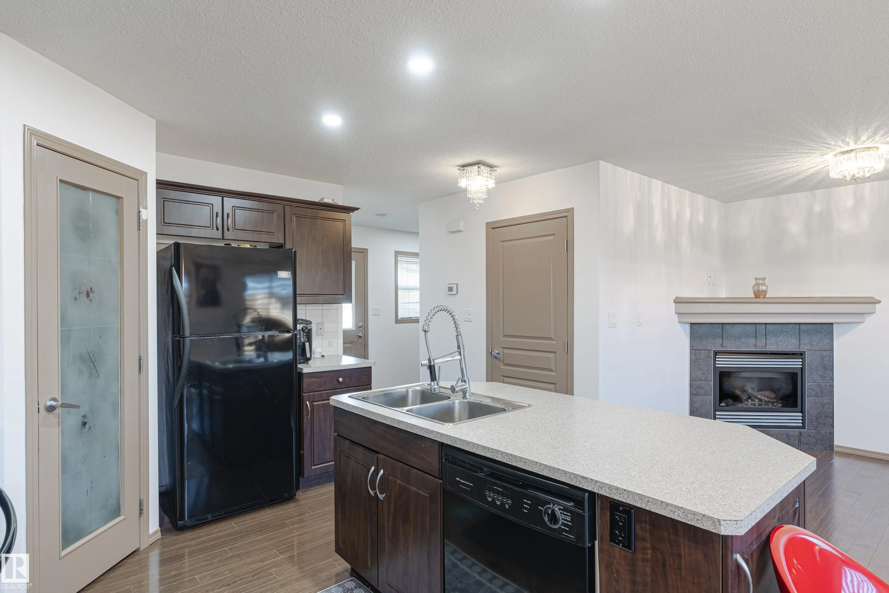 115 RUE MAGNAN