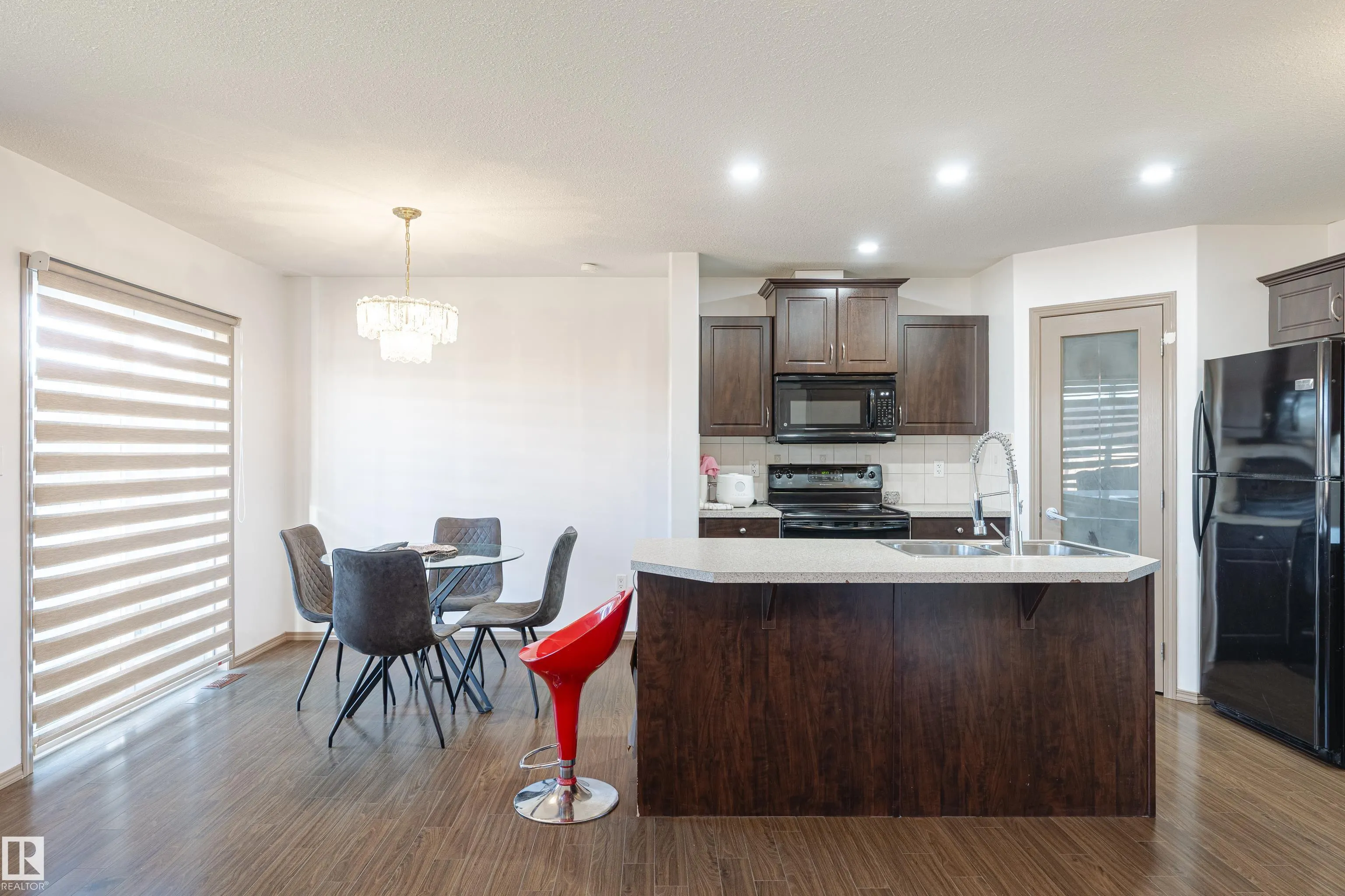 115 RUE MAGNAN