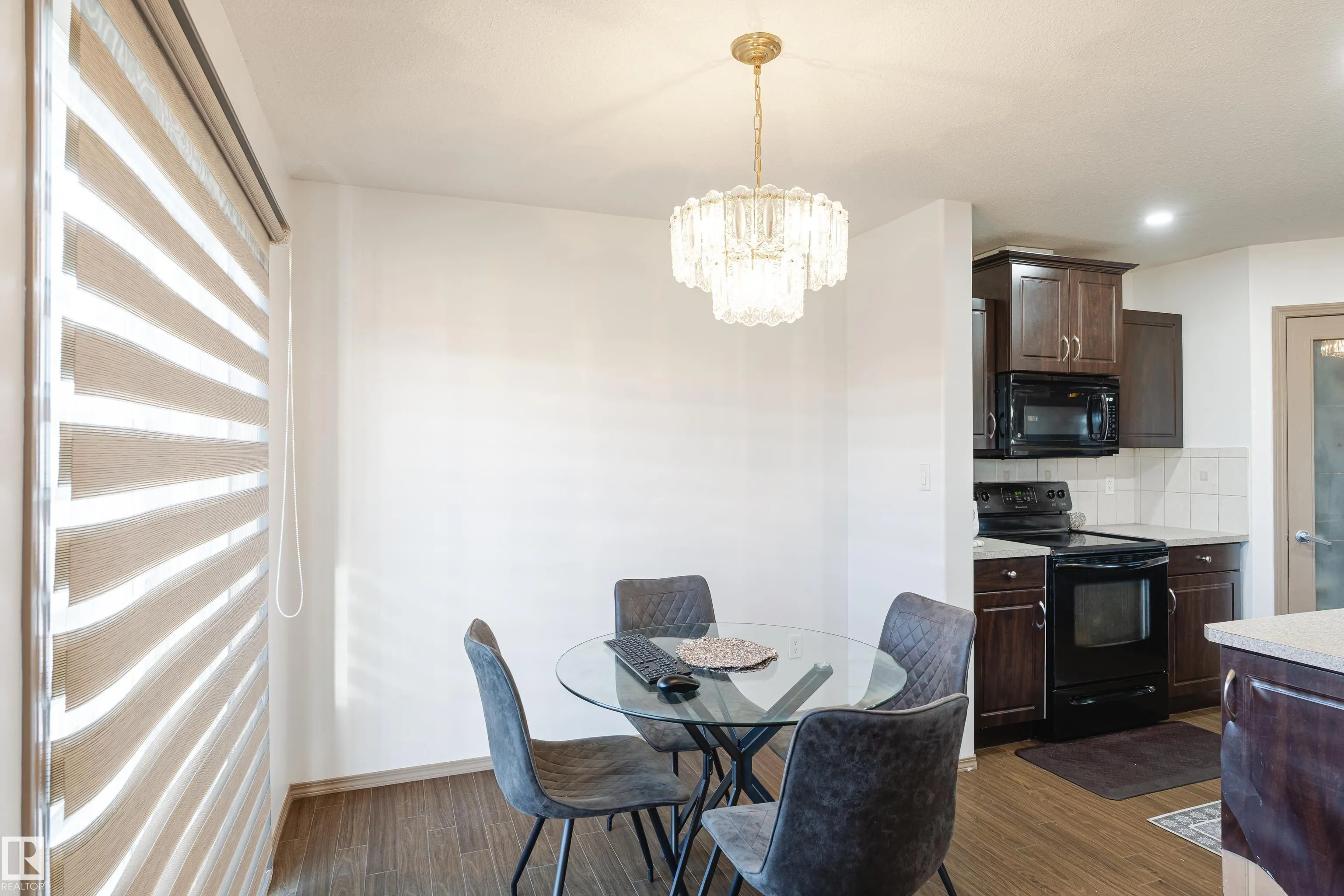 115 RUE MAGNAN