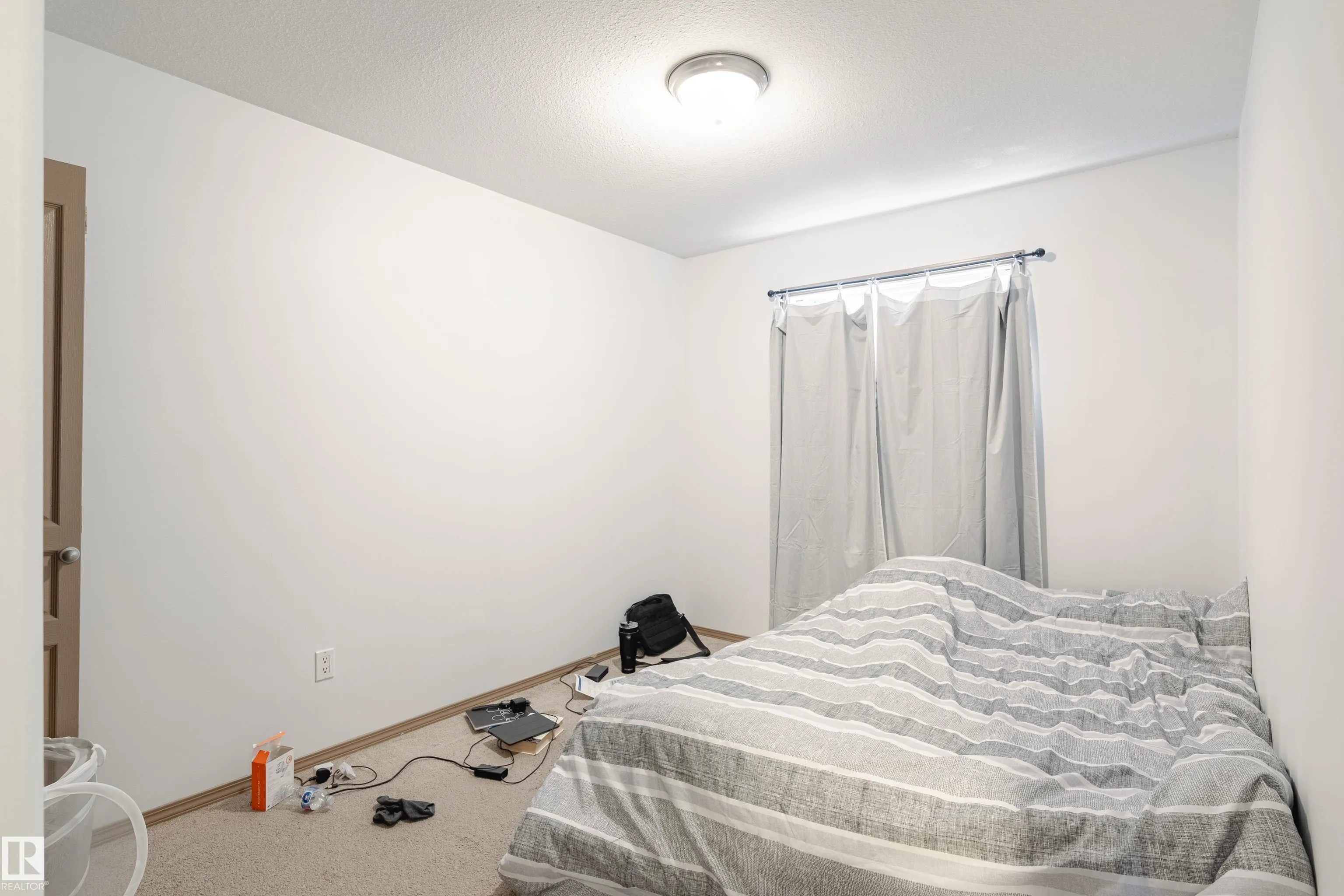 115 RUE MAGNAN