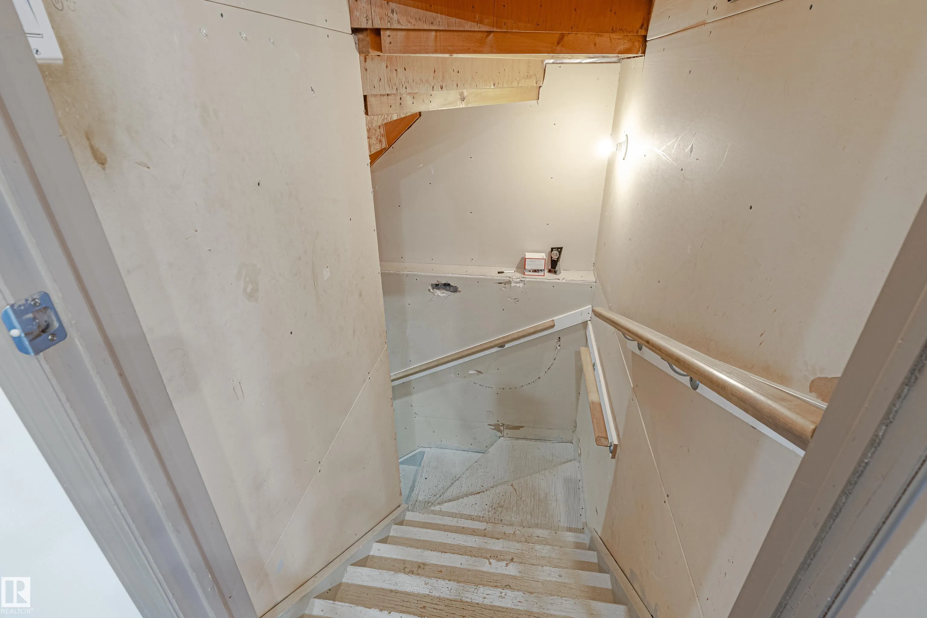 115 RUE MAGNAN