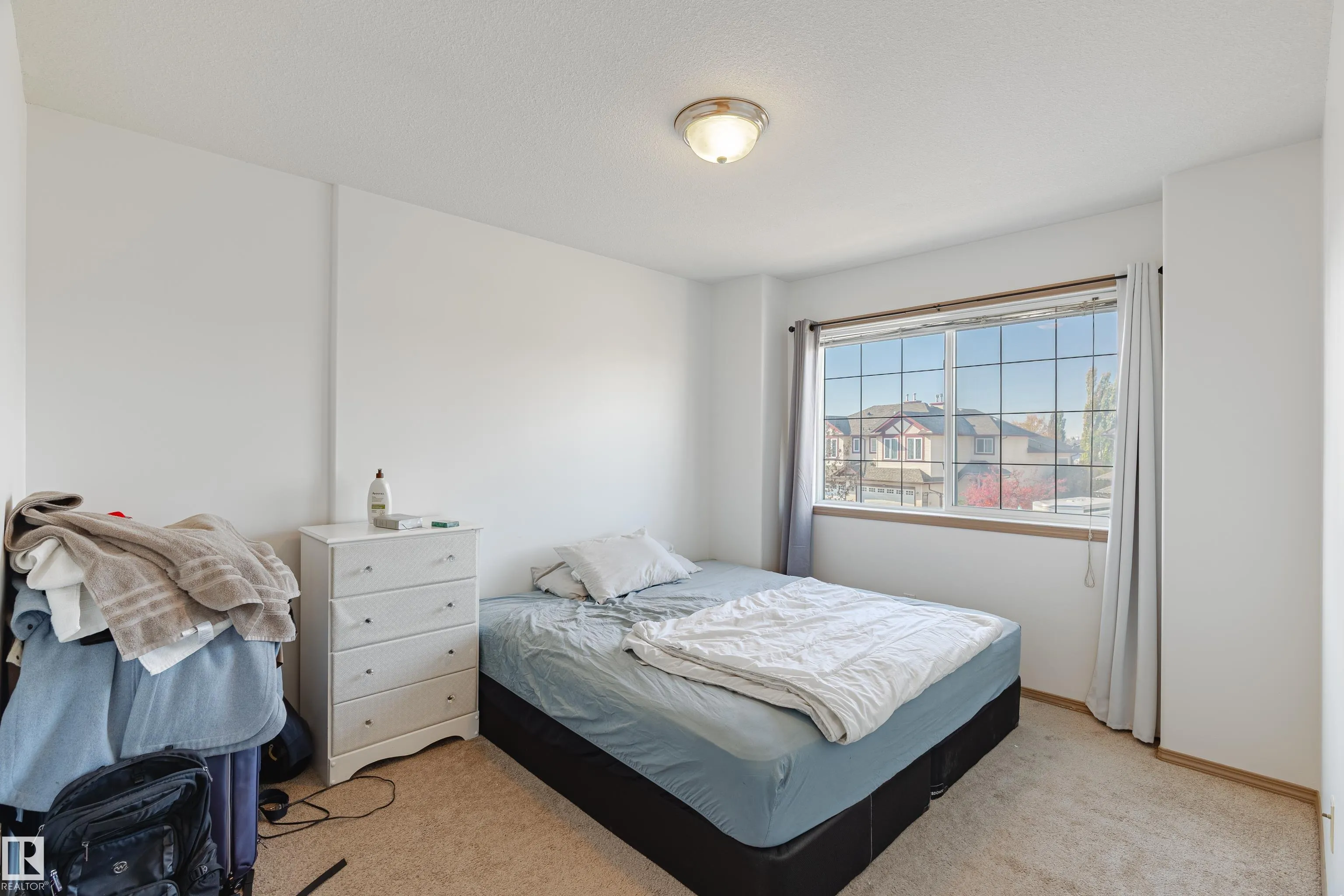 115 RUE MAGNAN