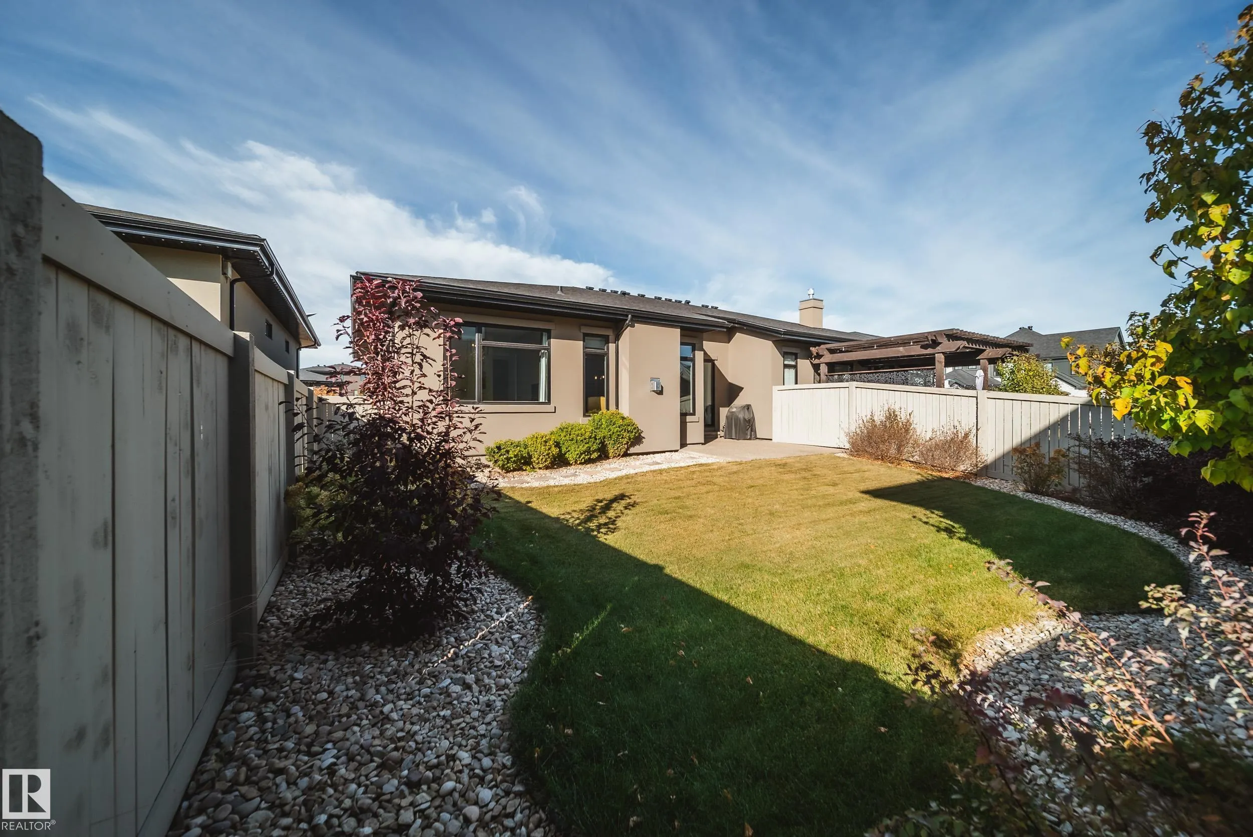 4605 KNIGHT Point(e)