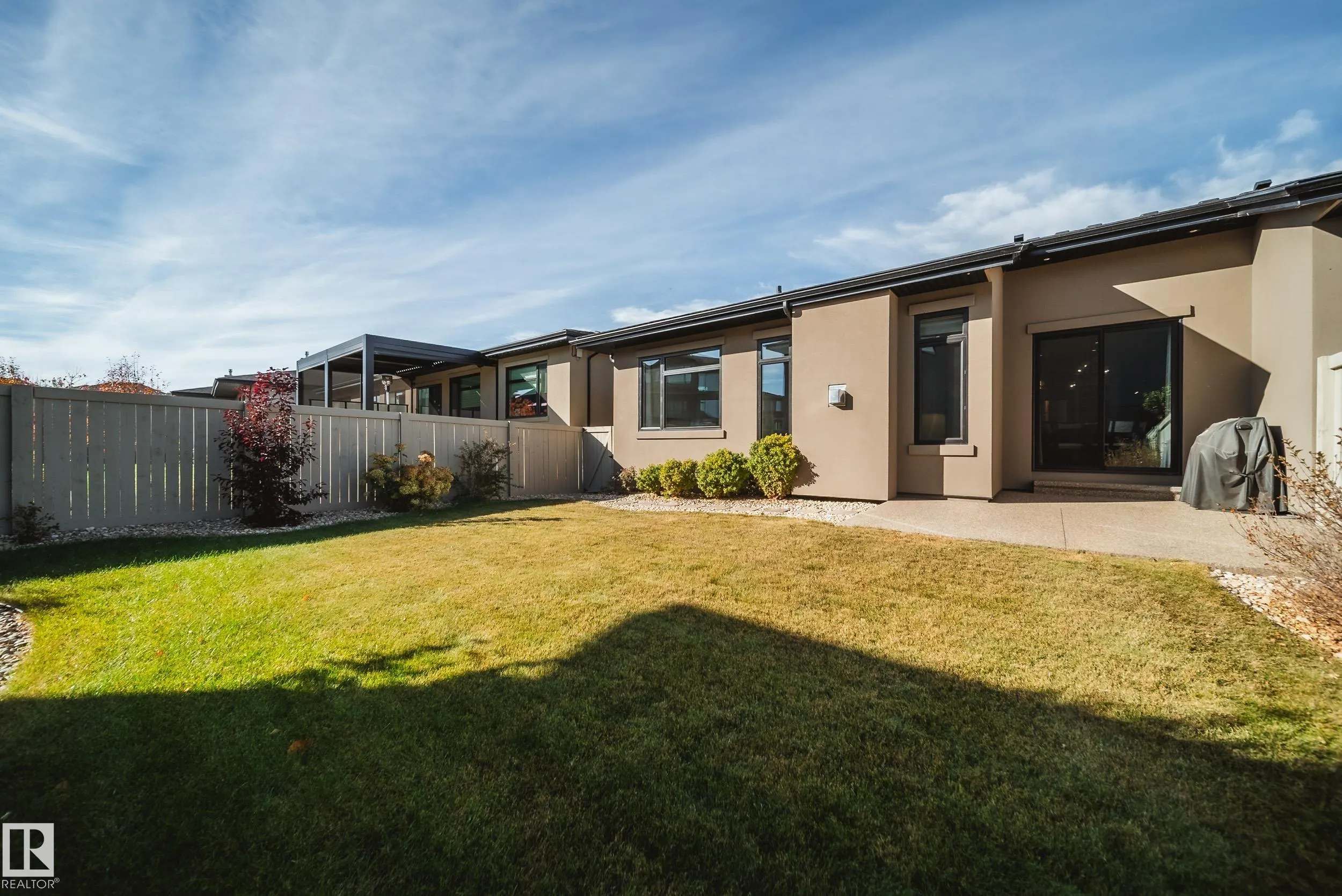 4605 KNIGHT Point(e)