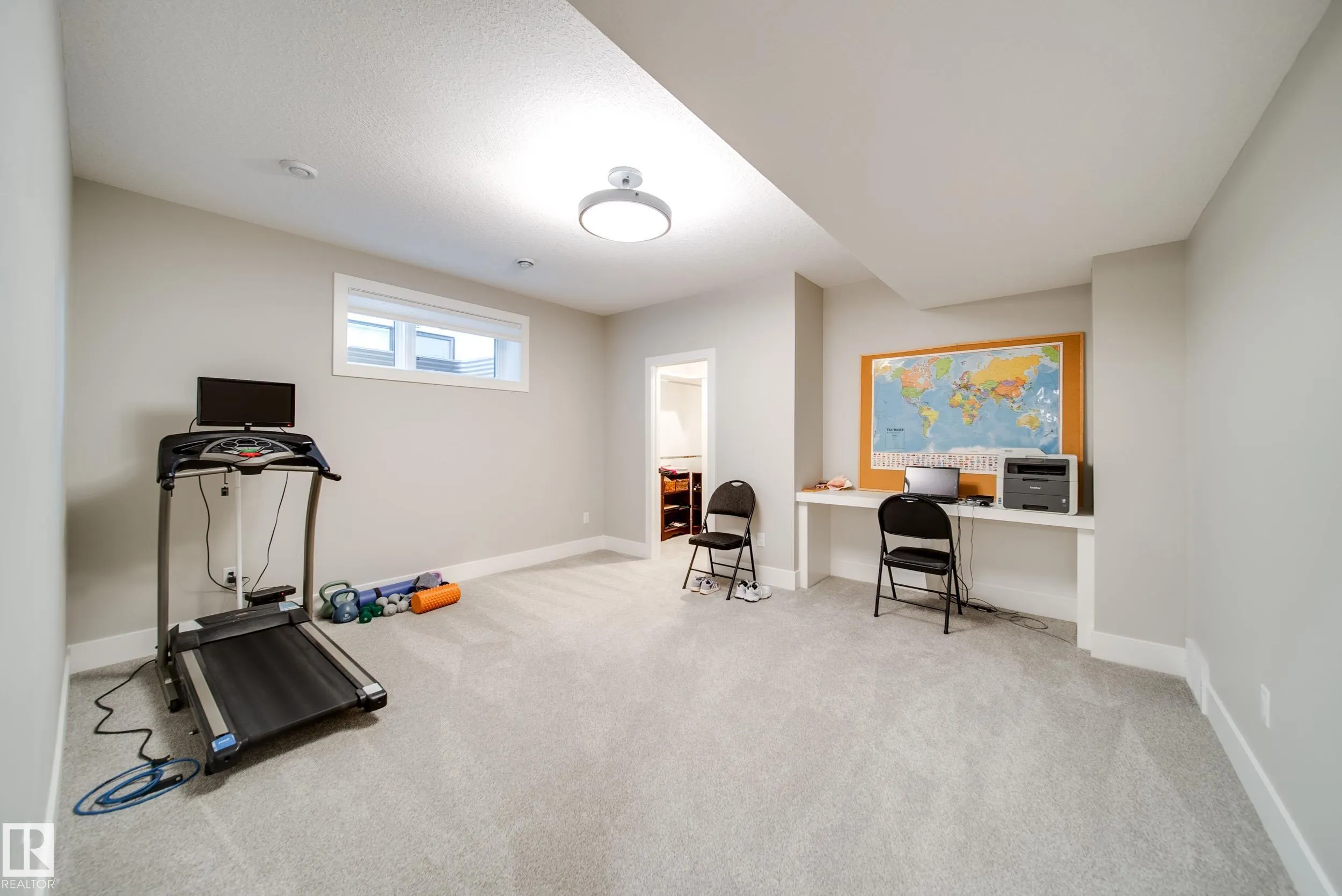 4605 KNIGHT Point(e)
