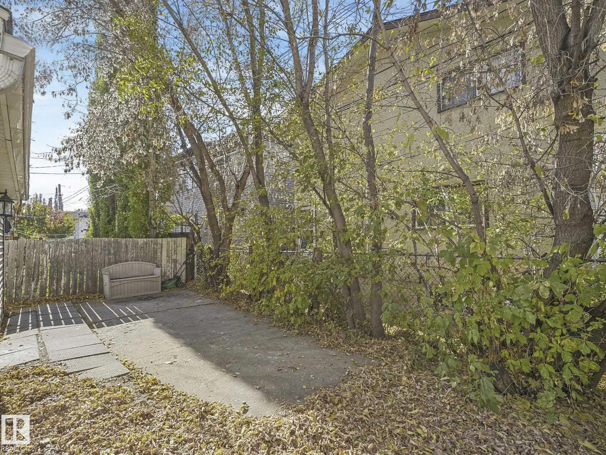 10920 92 Street