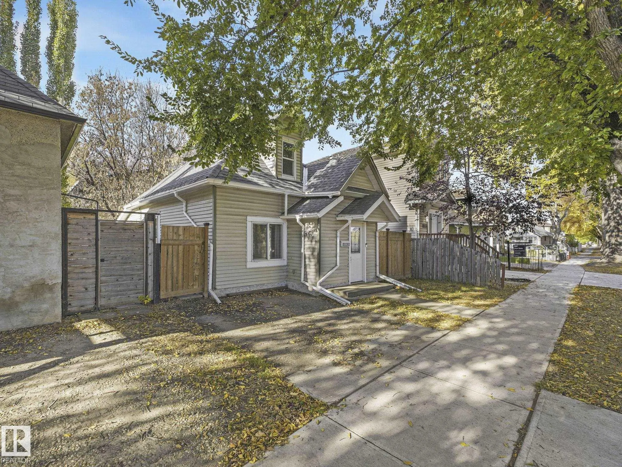 10920 92 Street