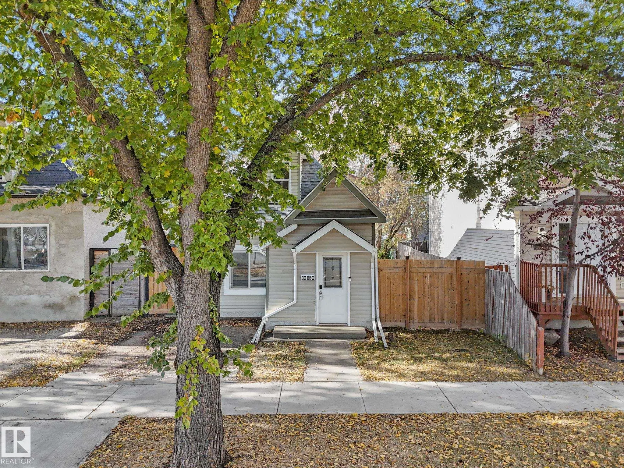 10920 92 Street