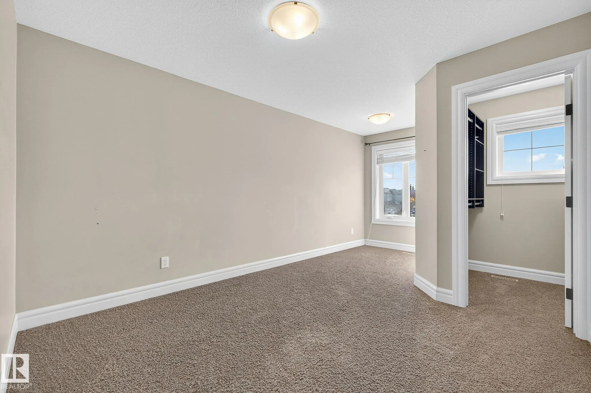 3841 GALLINGER Loop