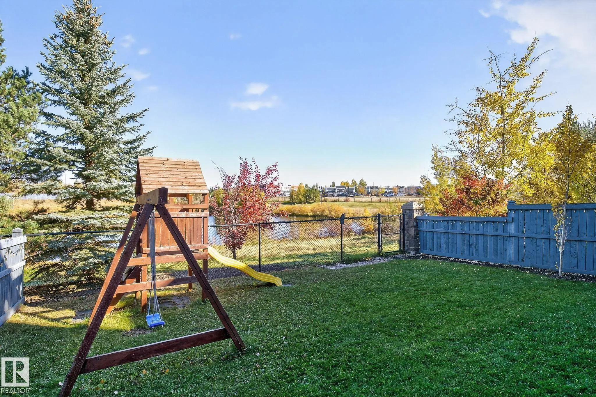 3841 GALLINGER Loop