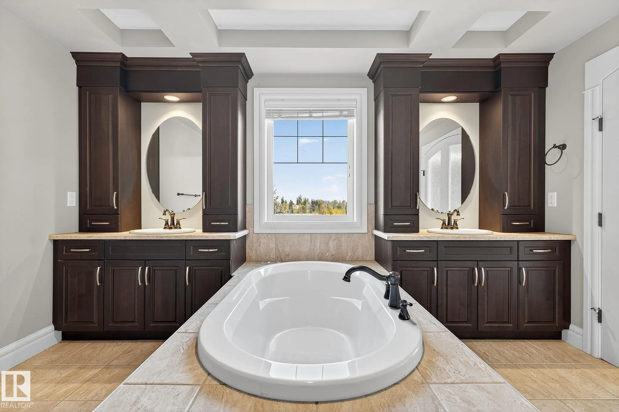 3841 GALLINGER Loop