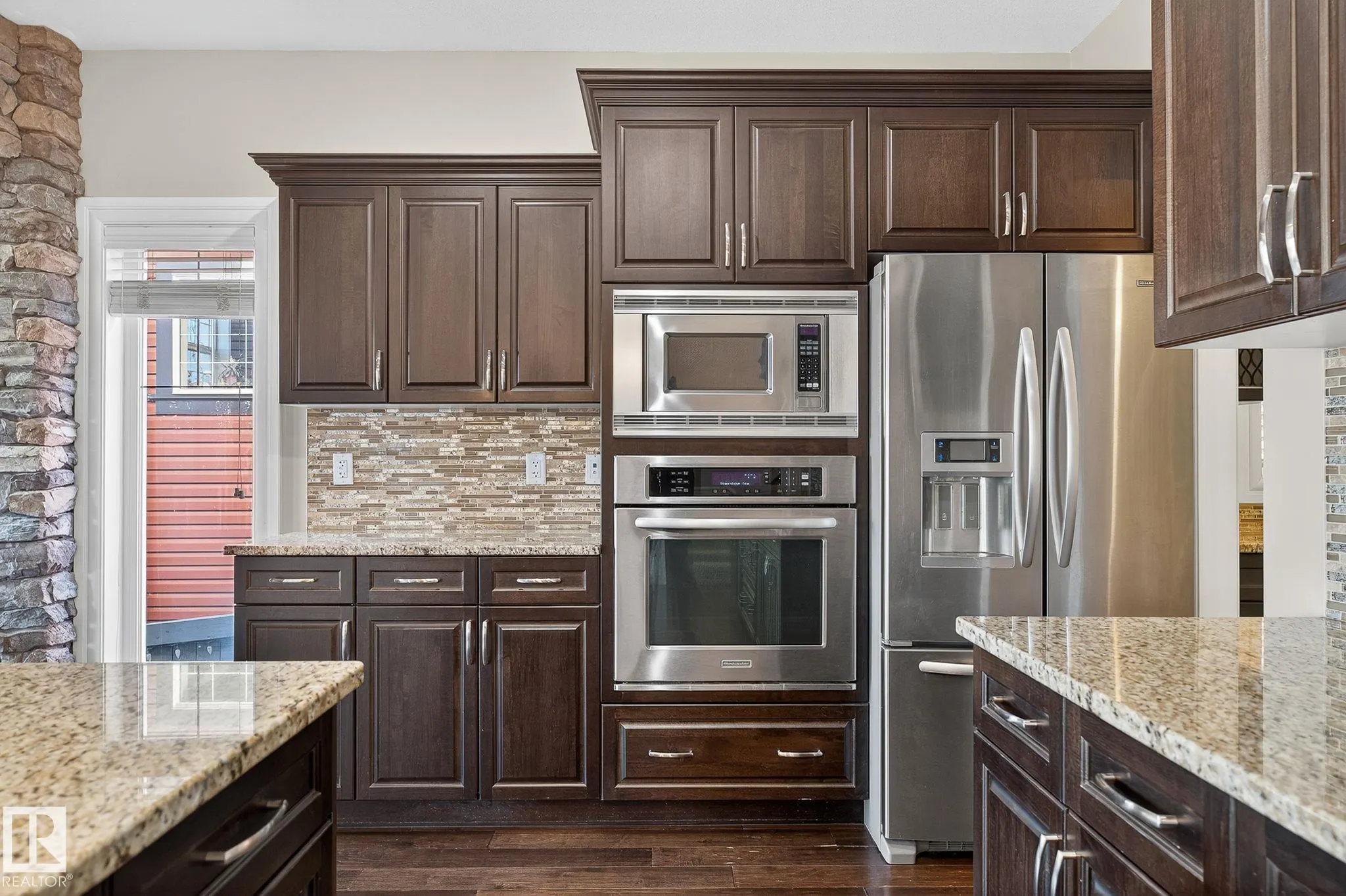 3841 GALLINGER Loop