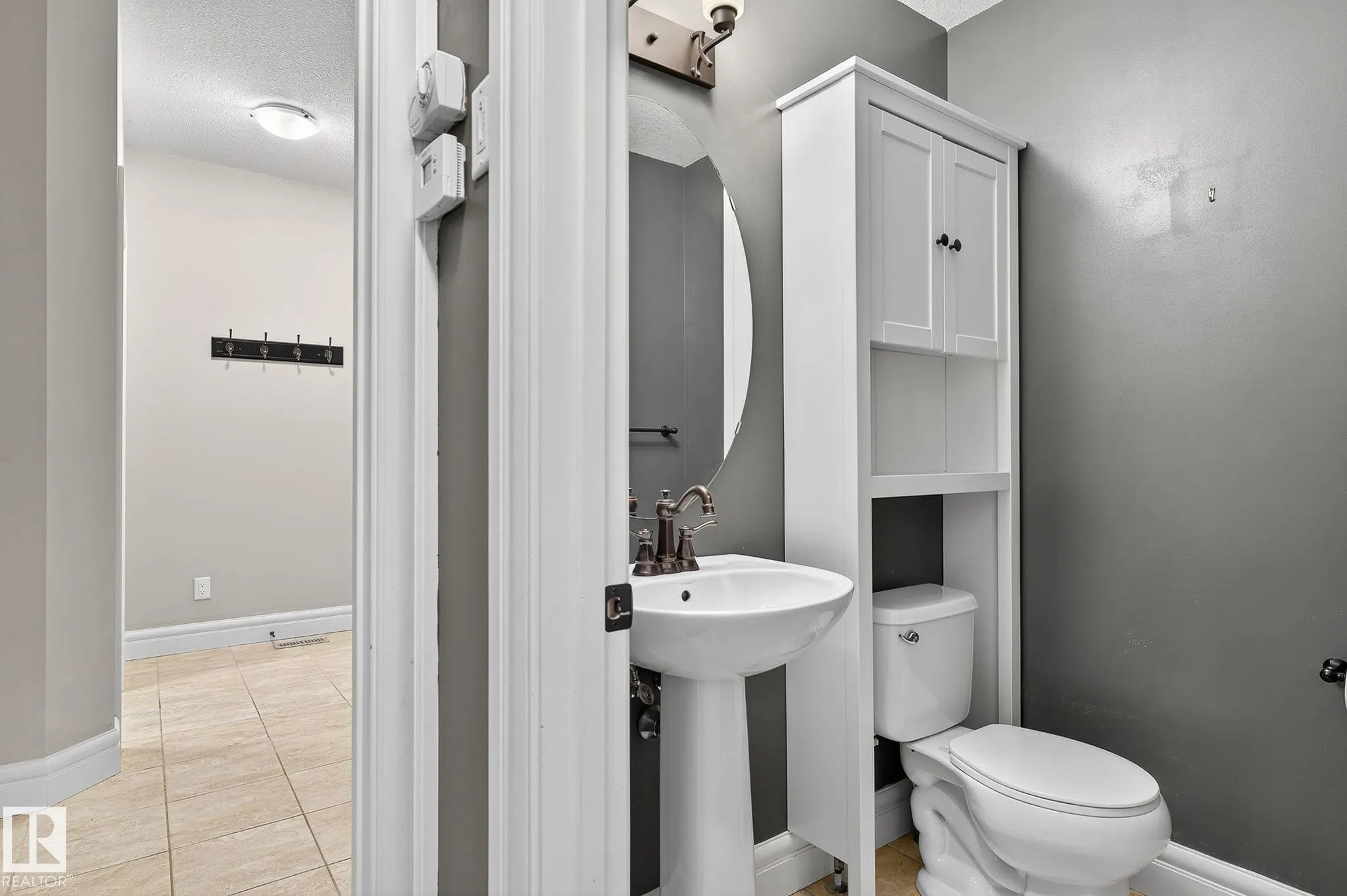 3841 GALLINGER Loop