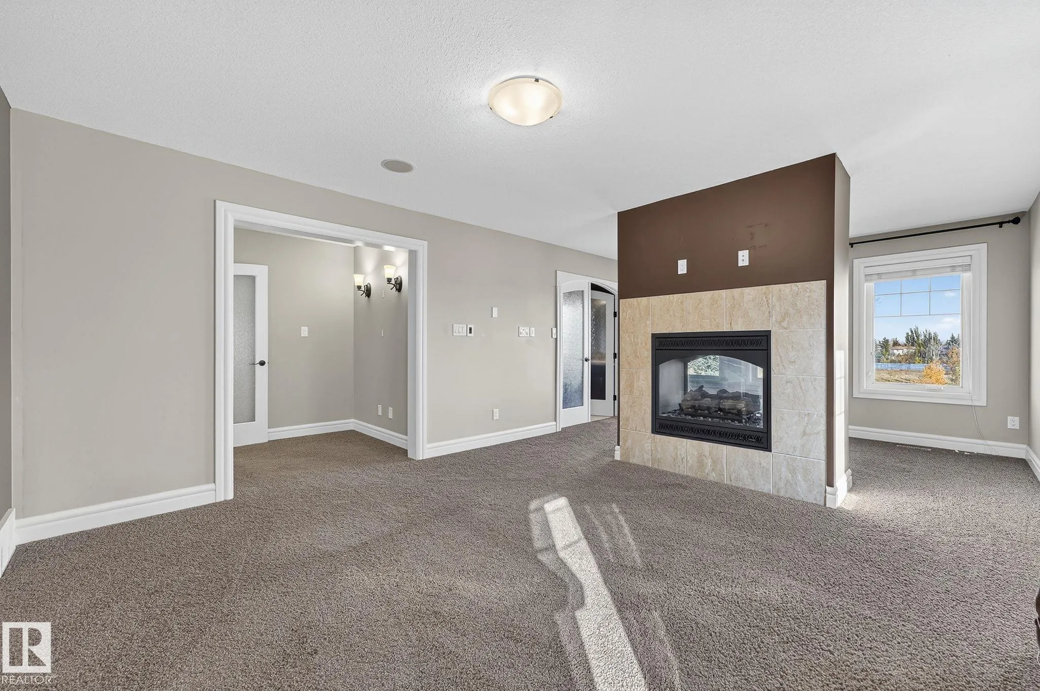 3841 GALLINGER Loop