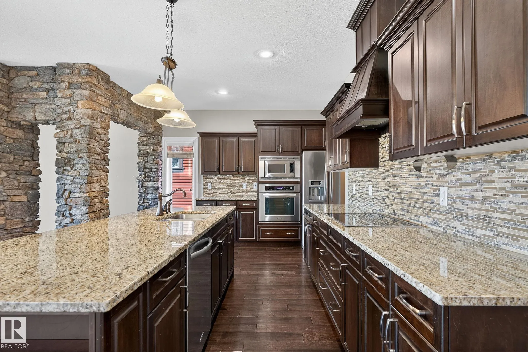 3841 GALLINGER Loop