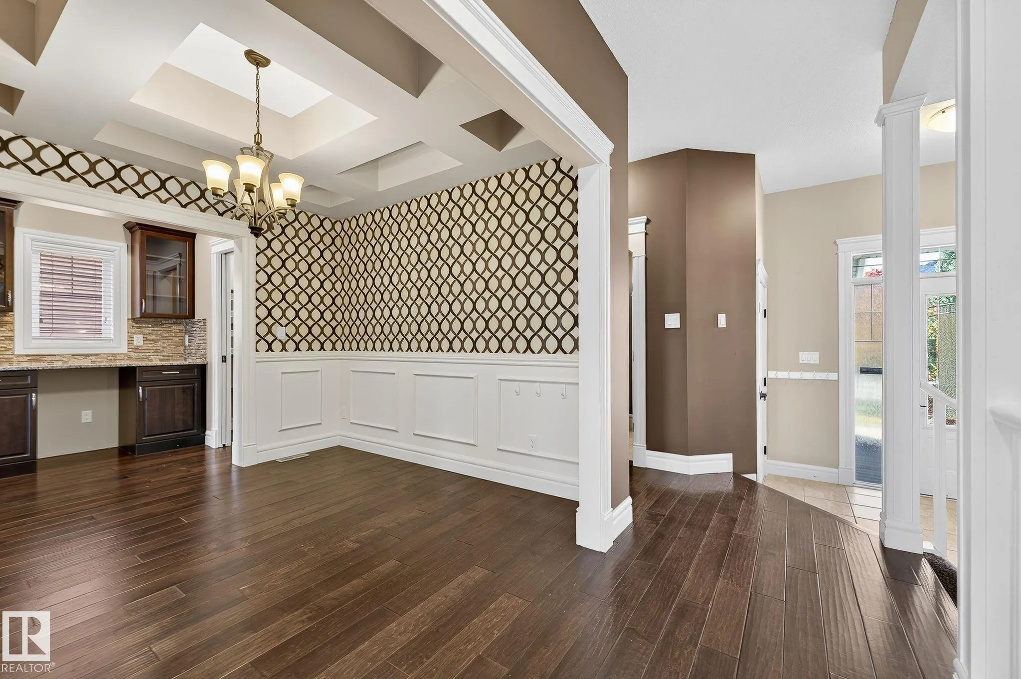 3841 GALLINGER Loop