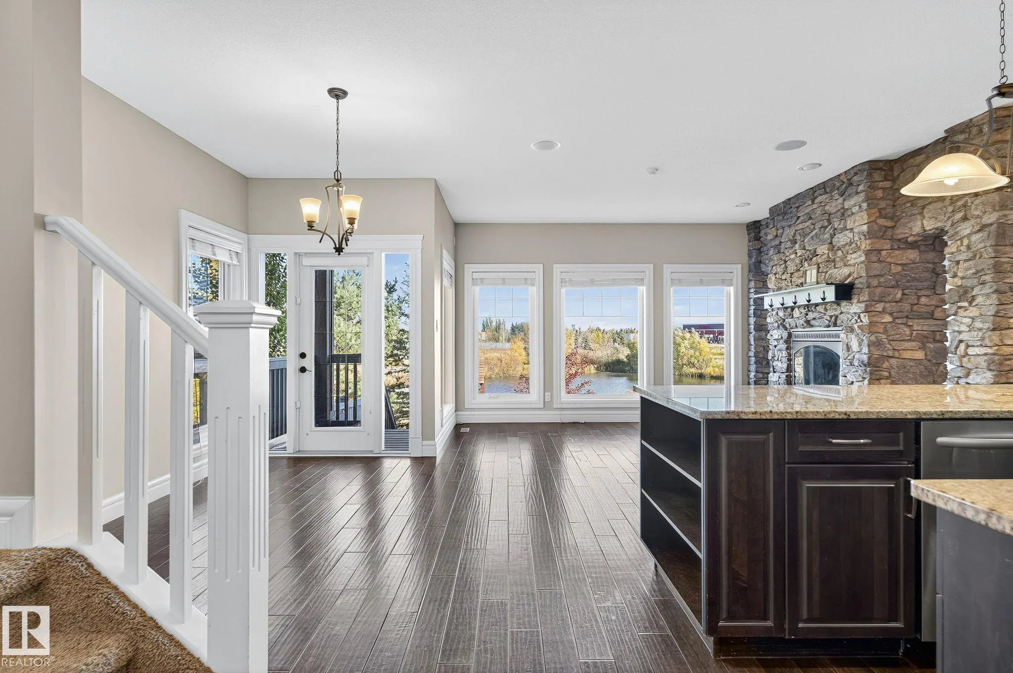 3841 GALLINGER Loop