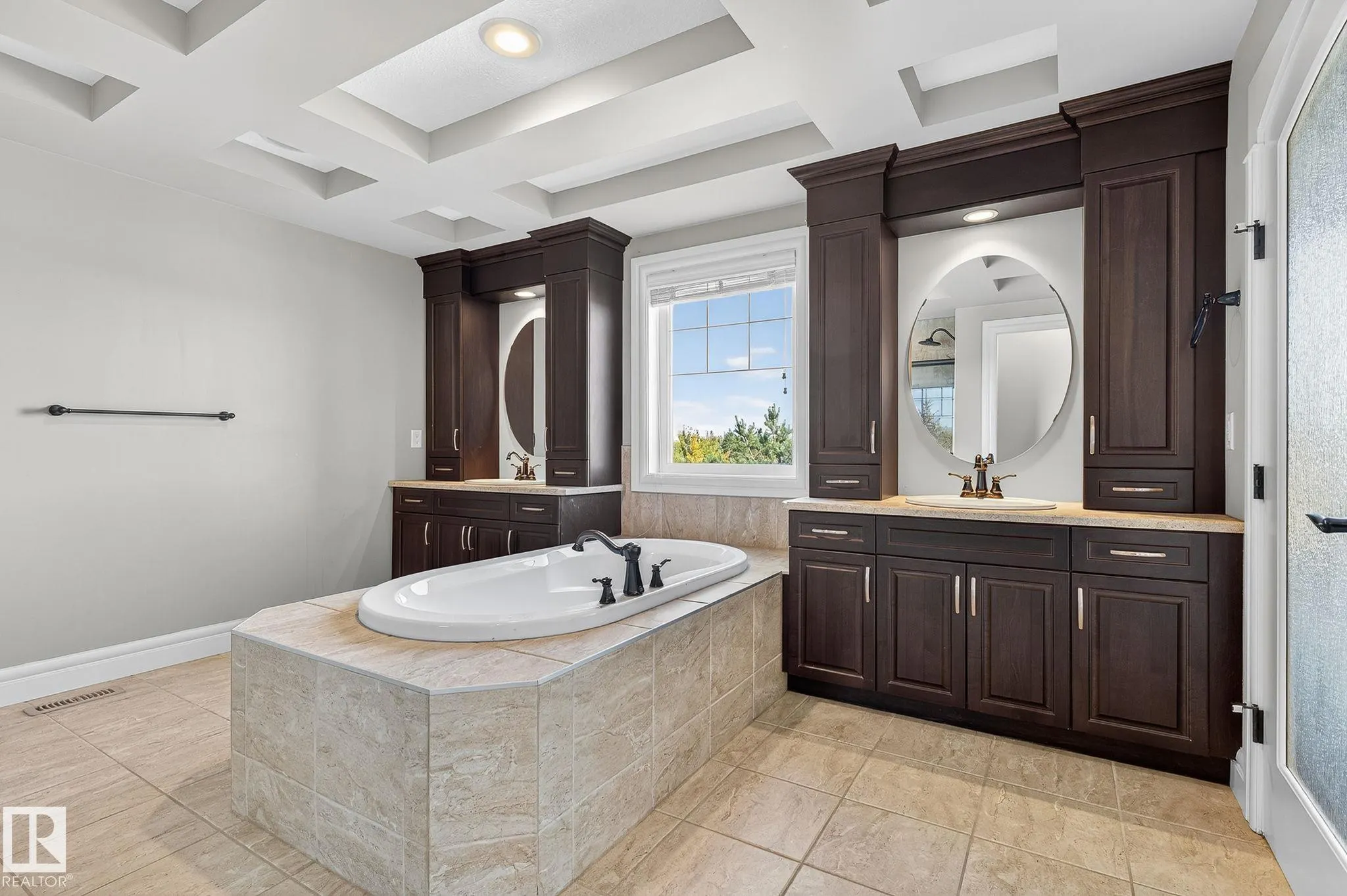3841 GALLINGER Loop
