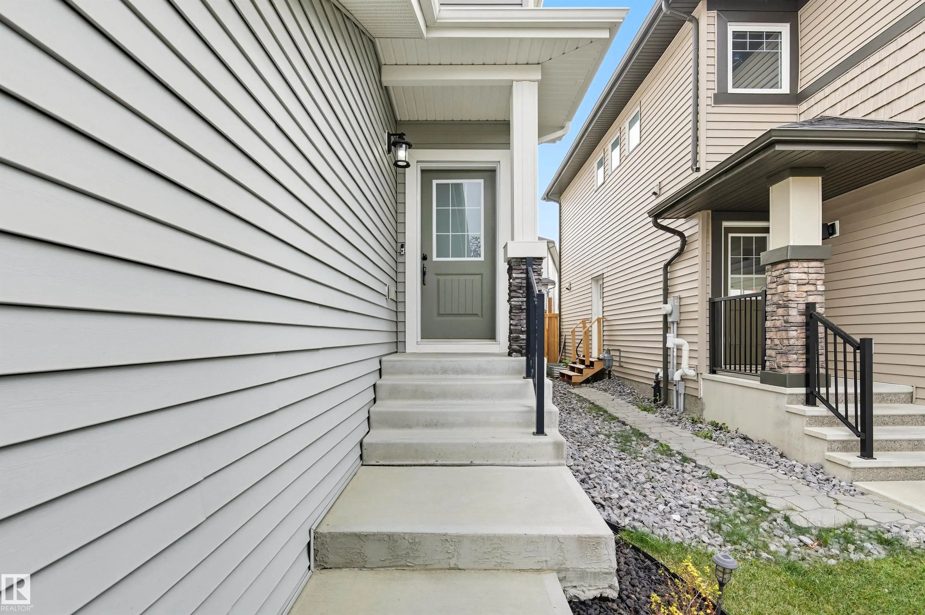 8534 CUSHING Place