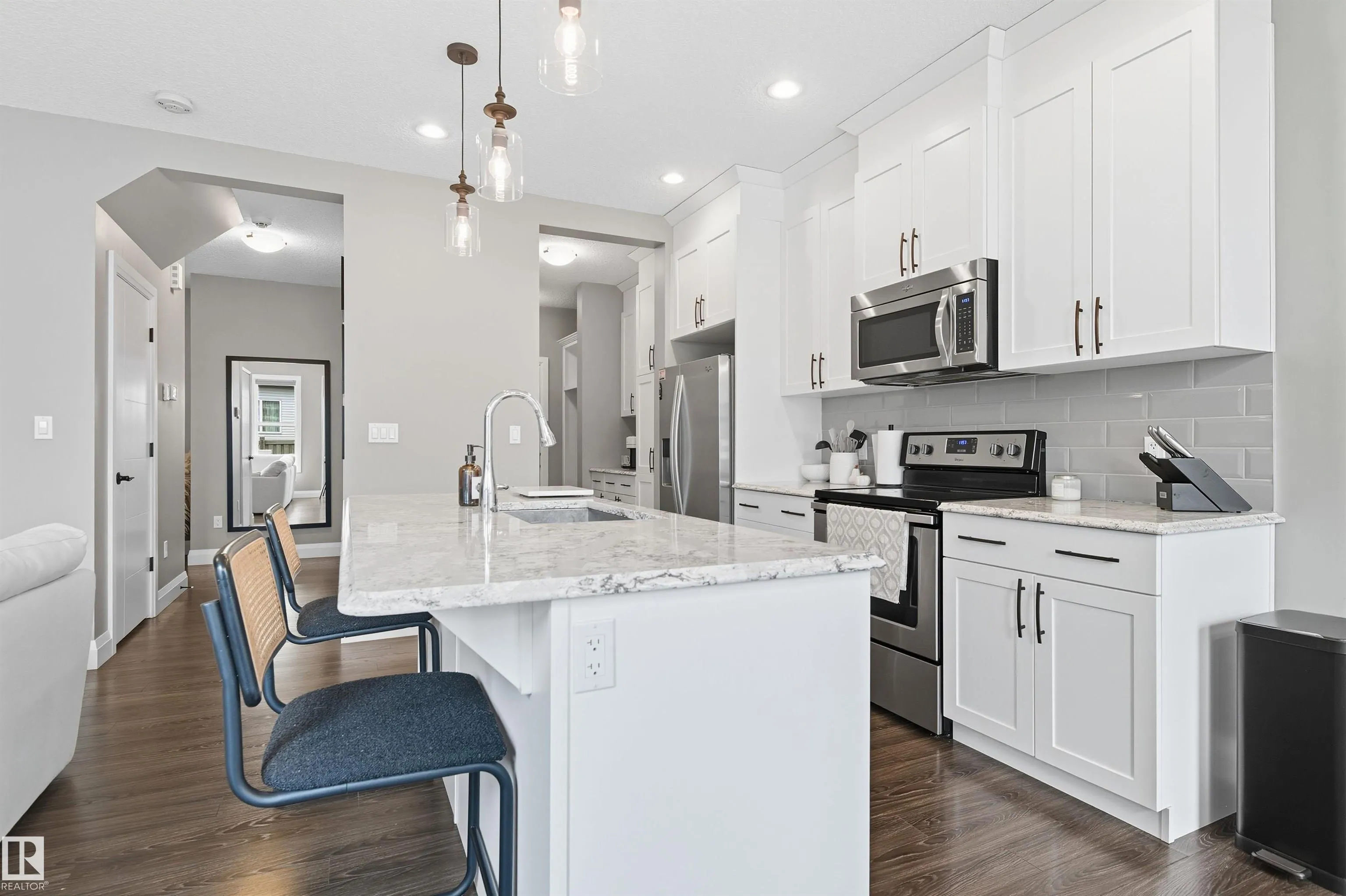 8534 CUSHING Place