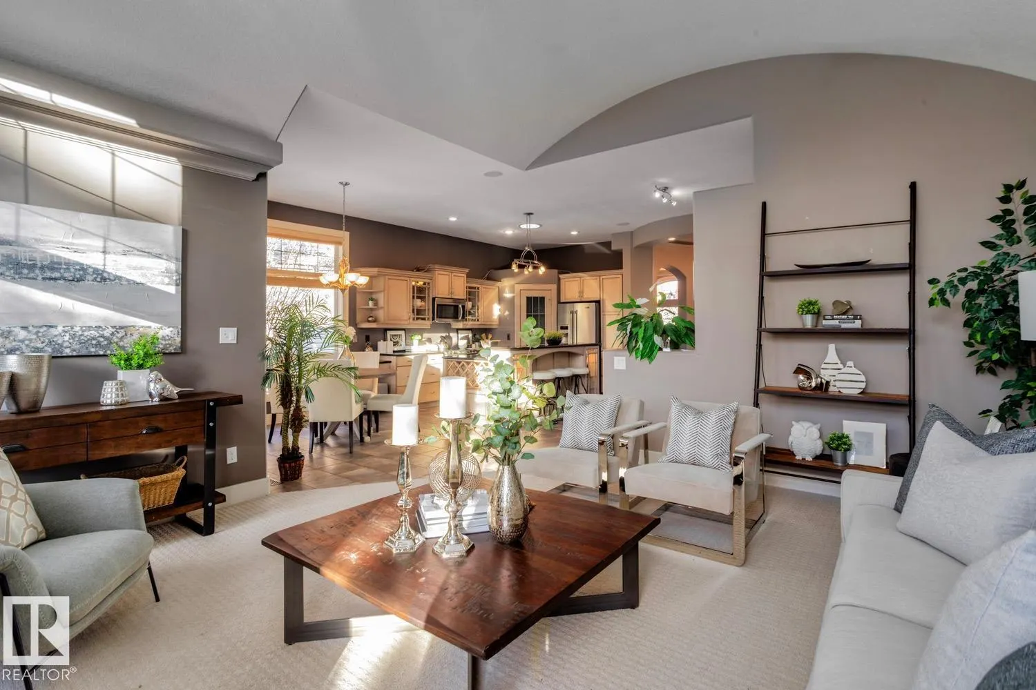 1832 BOWMAN Point(e)