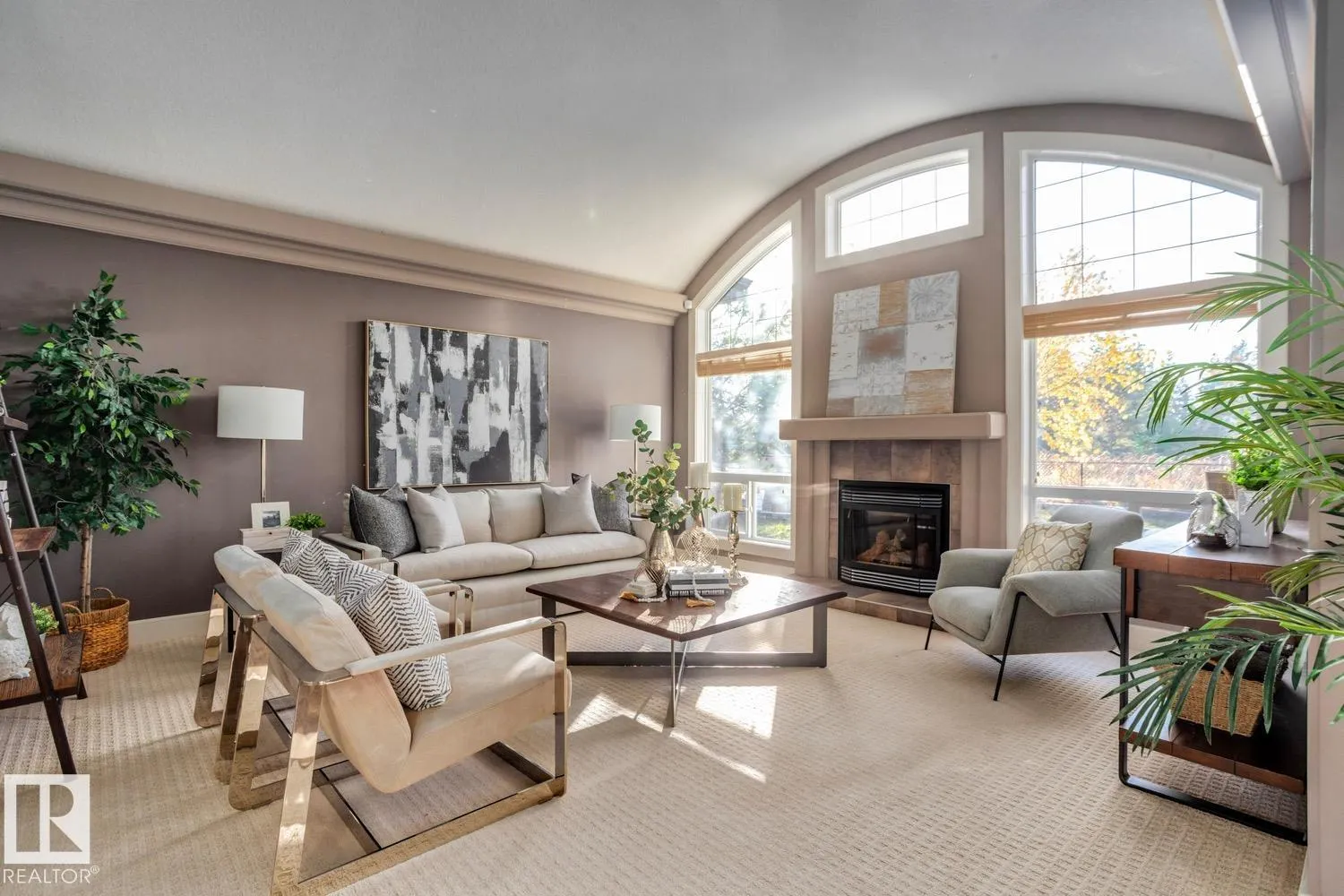 1832 BOWMAN Point(e)
