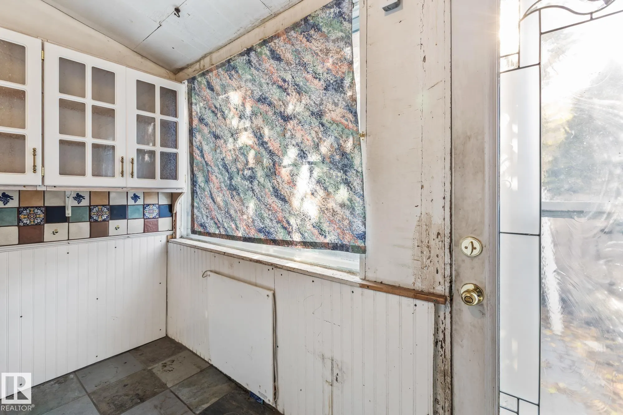 9325 110 Avenue