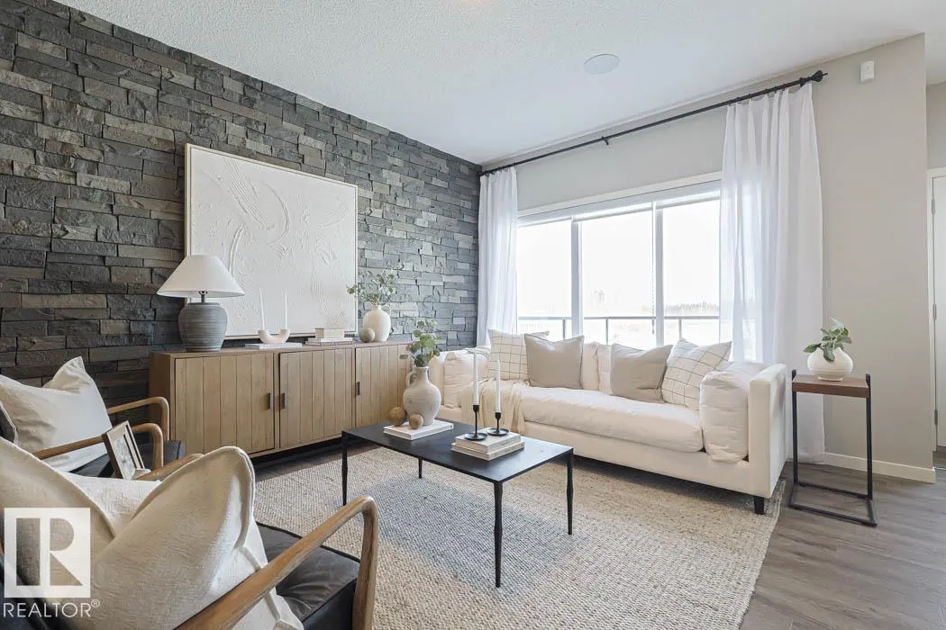 58 SUMAC Close