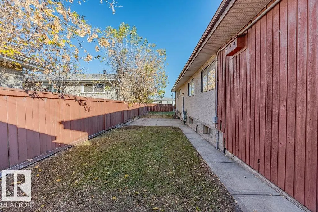 13546 90 Street