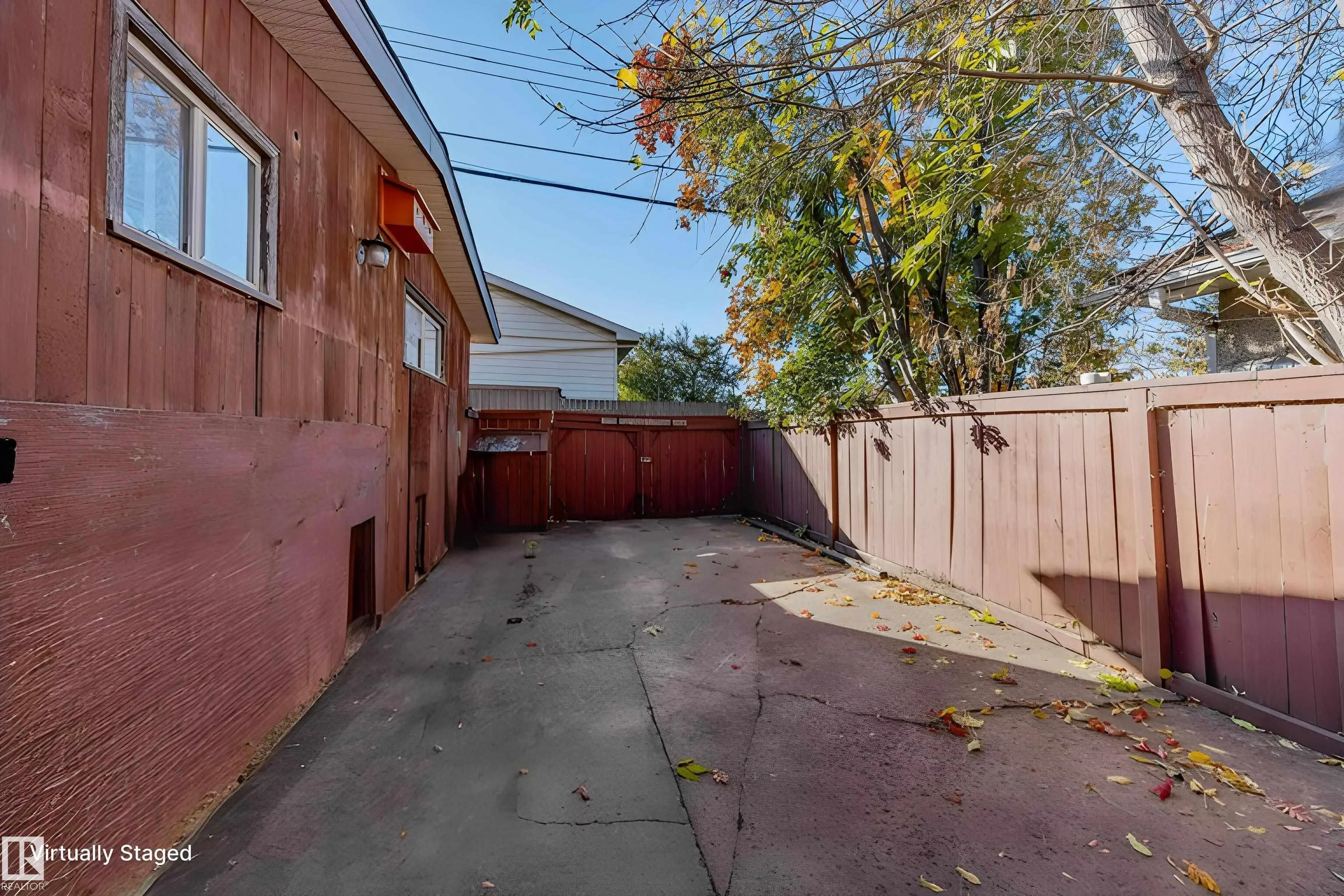 13546 90 Street