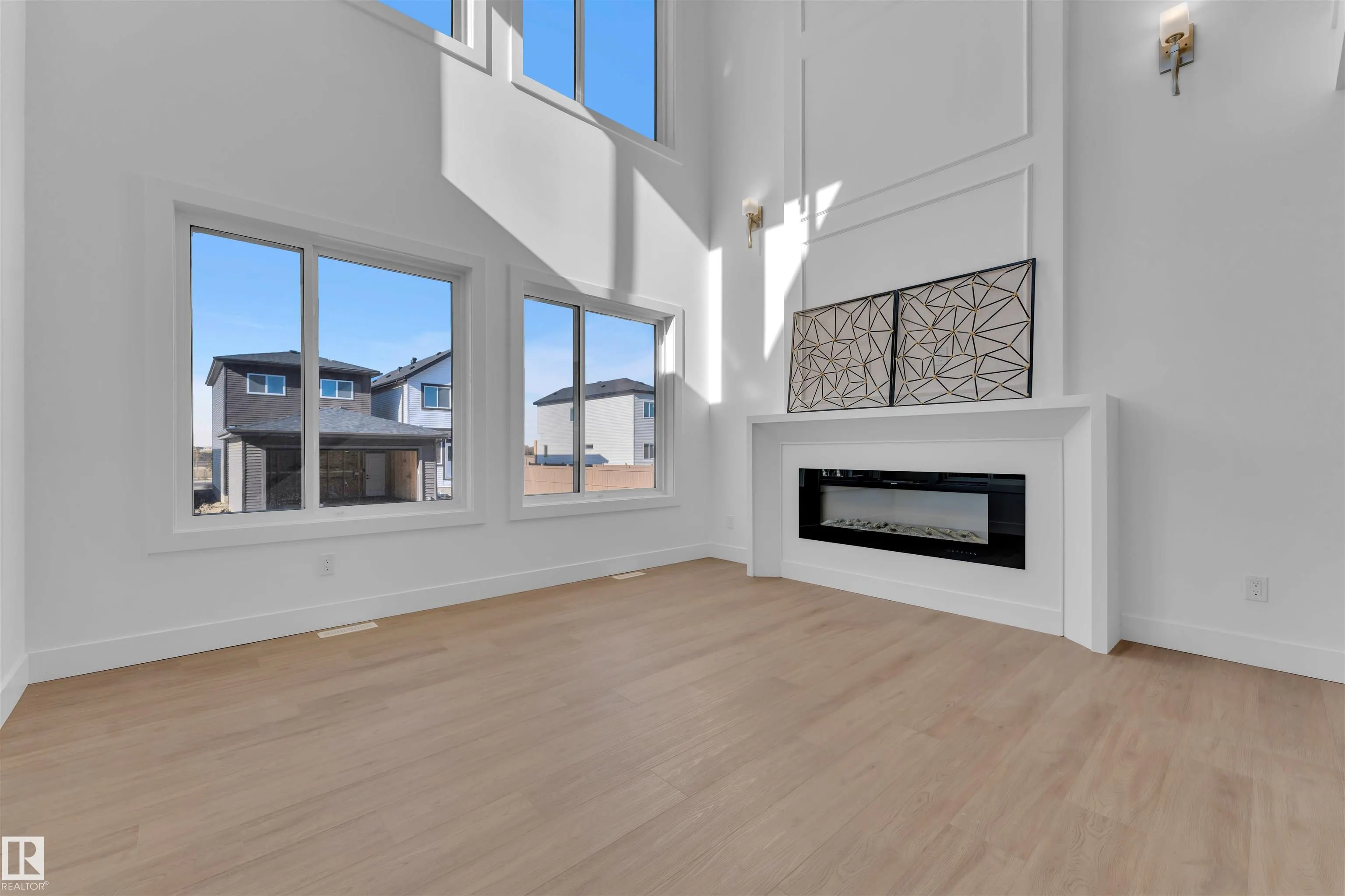139 Creekside Lane