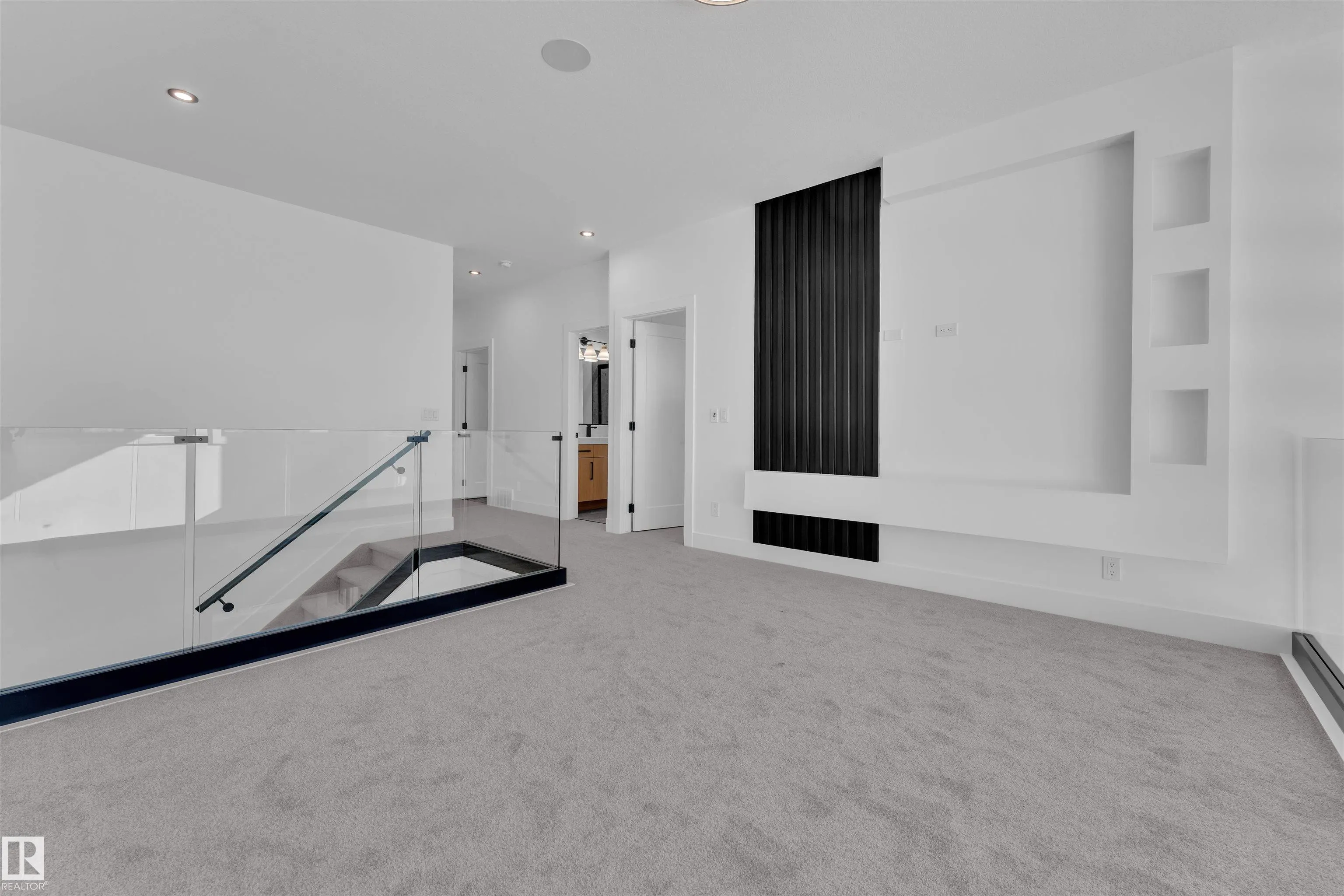 139 Creekside Lane