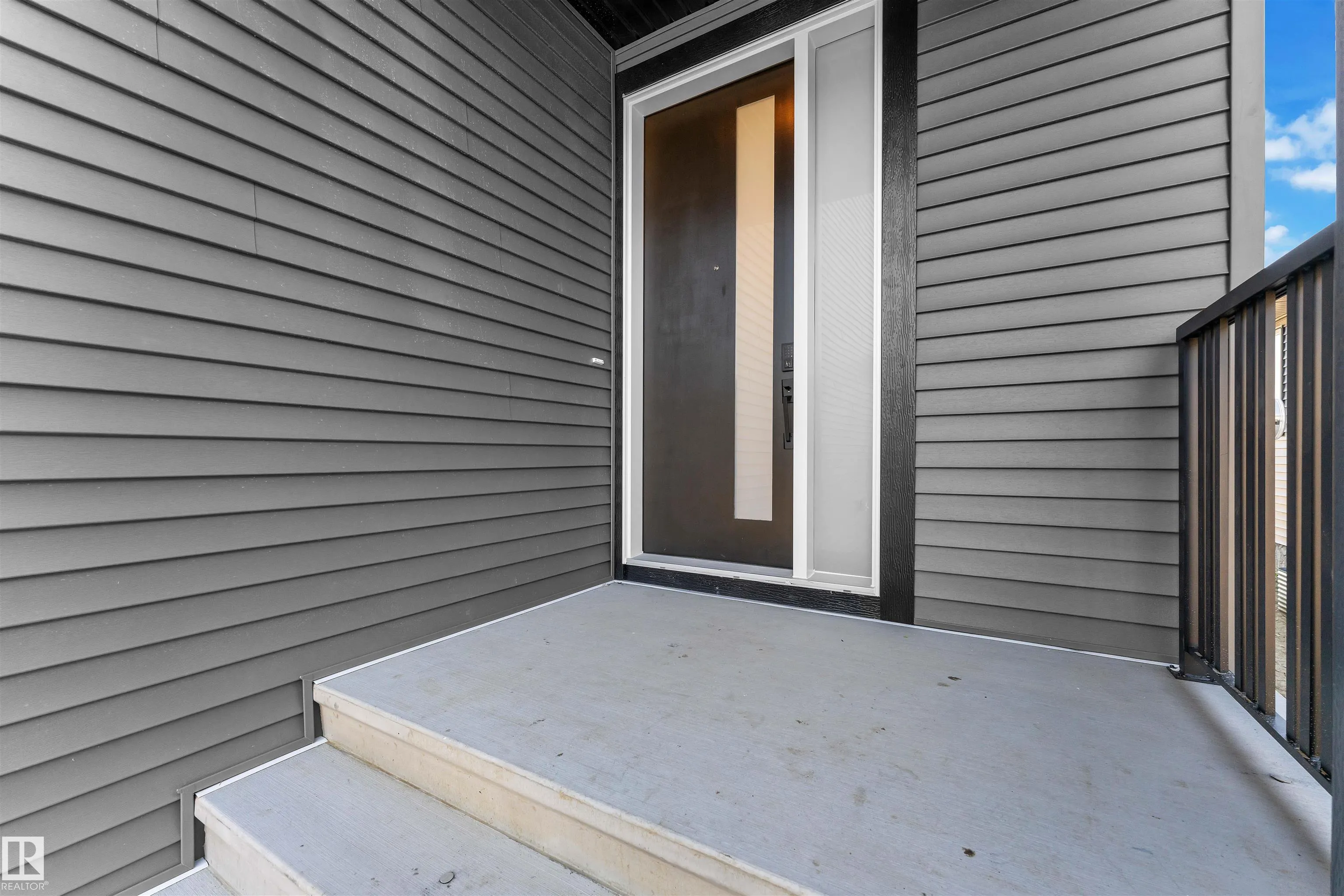 139 Creekside Lane