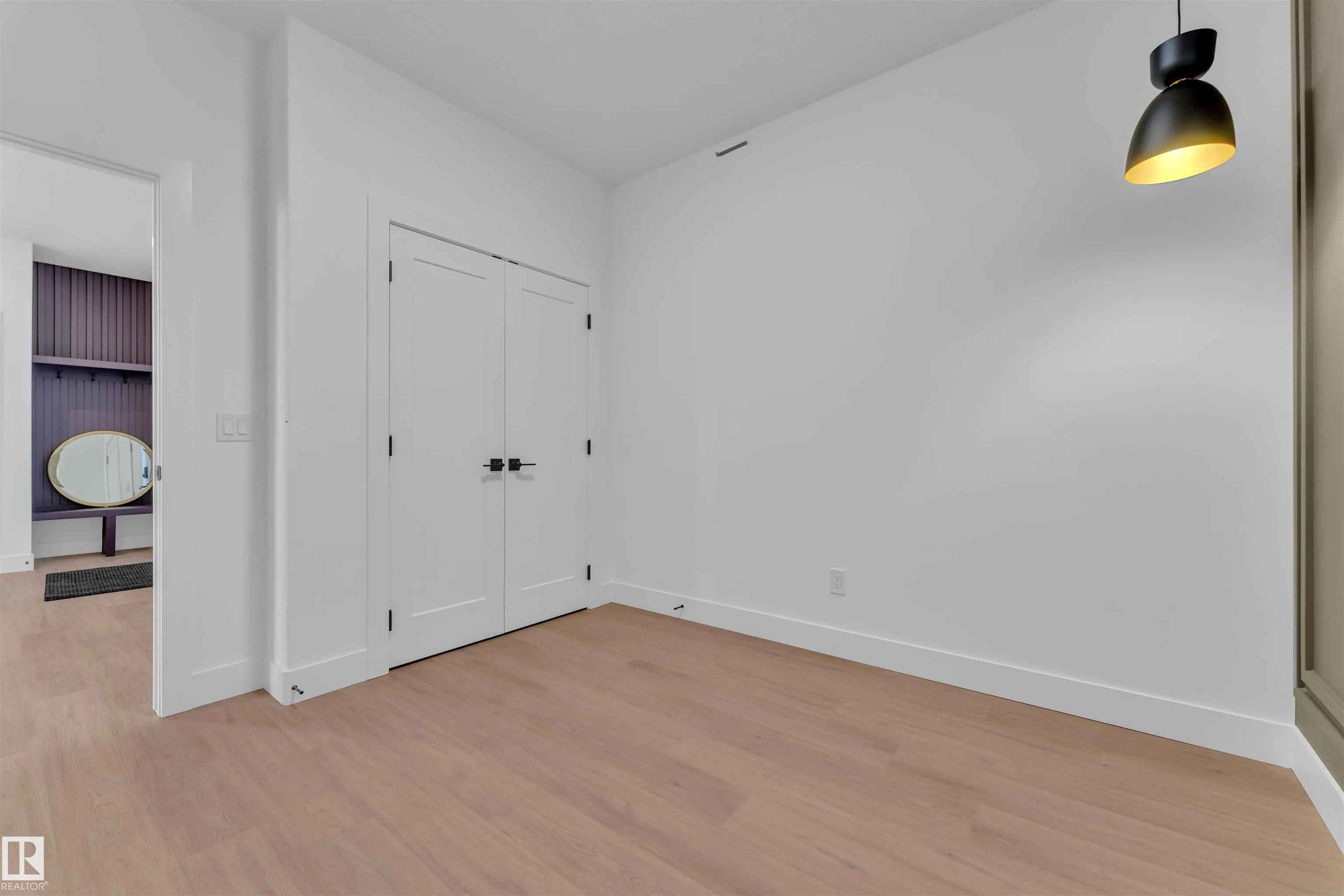 139 Creekside Lane