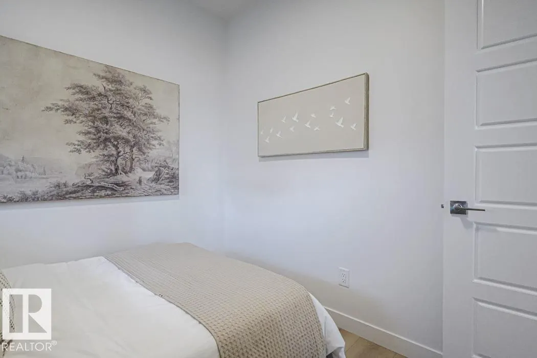 89 SUNLAND Way