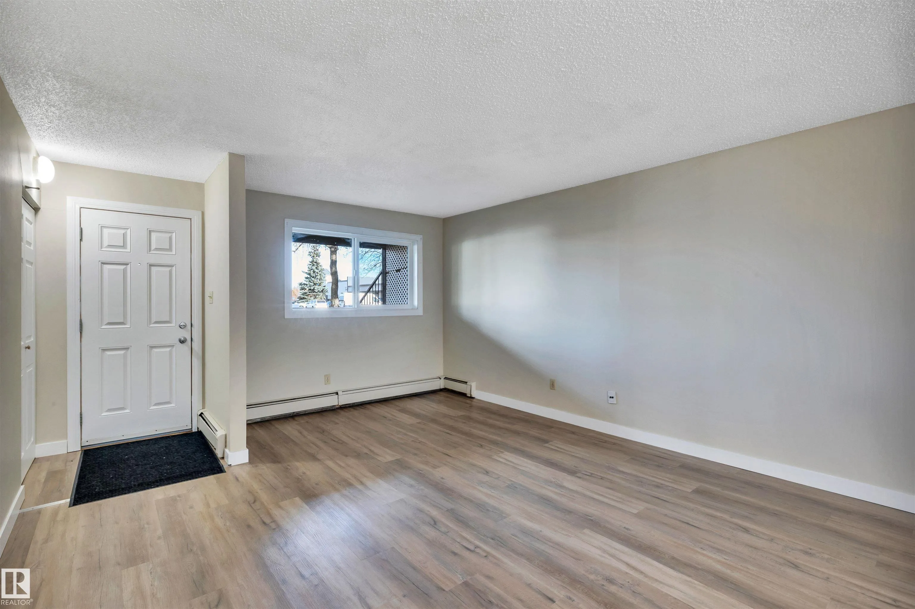 5011 TUDOR Glen