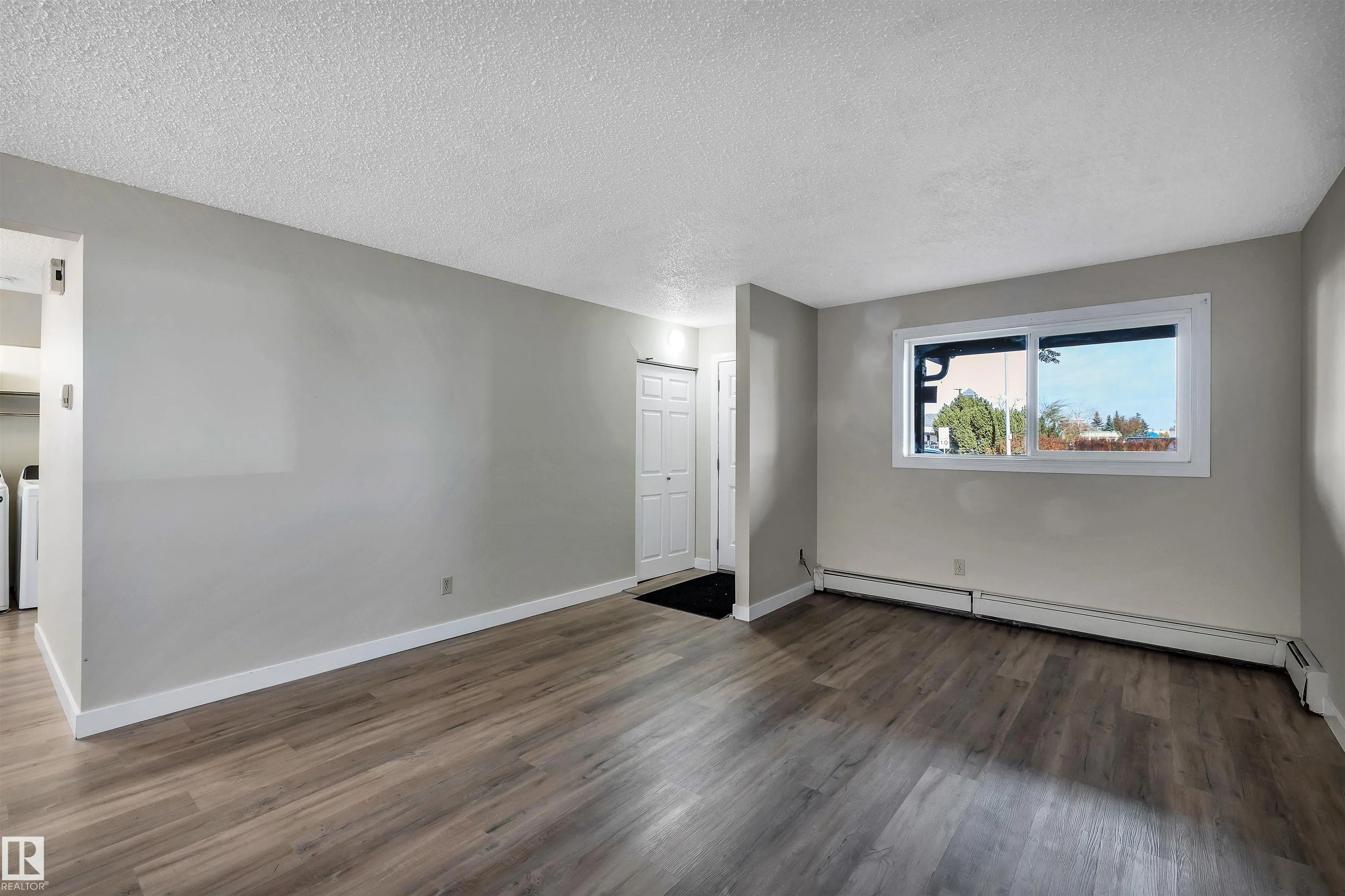 5011 TUDOR Glen