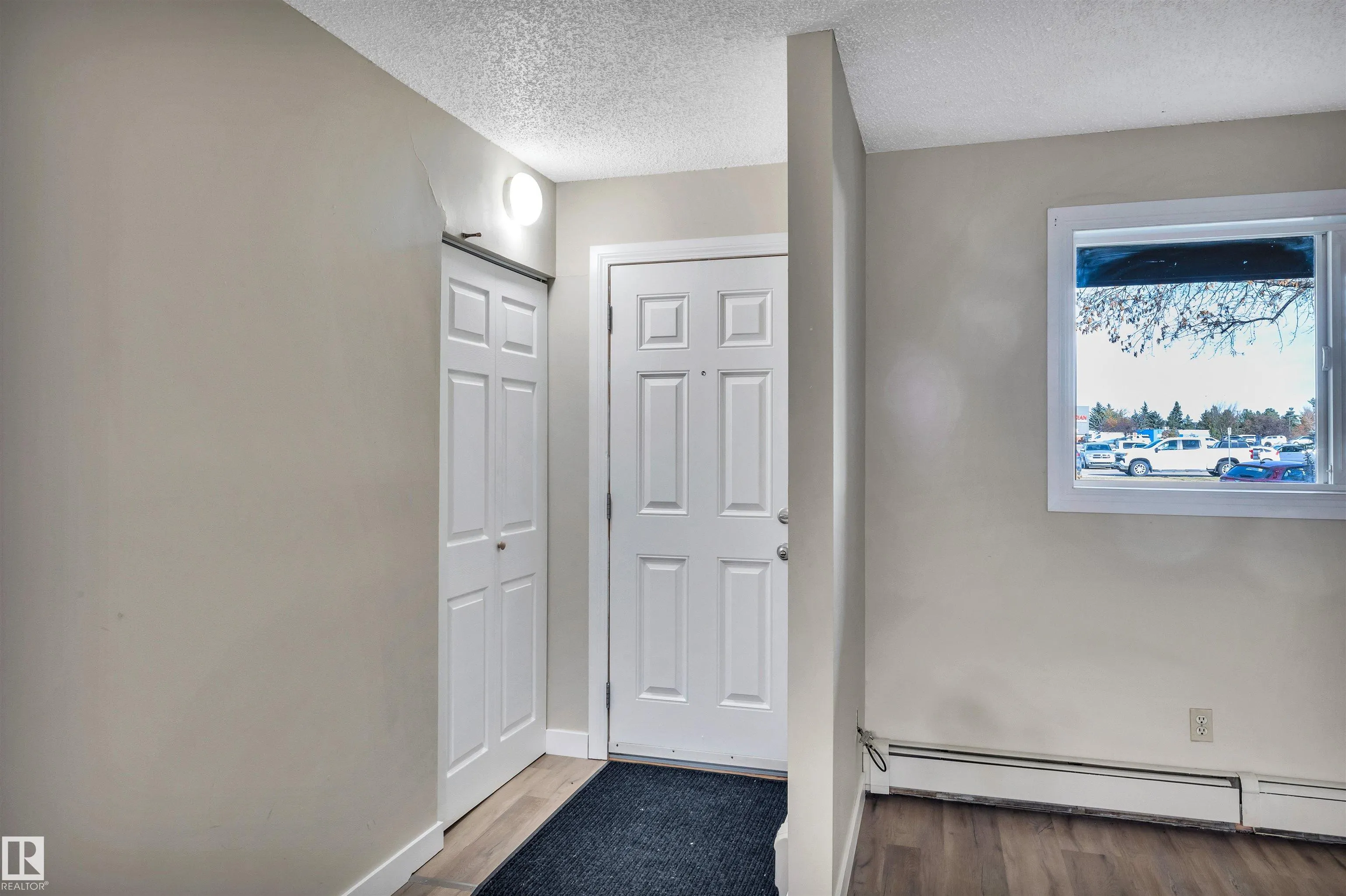 5011 TUDOR Glen